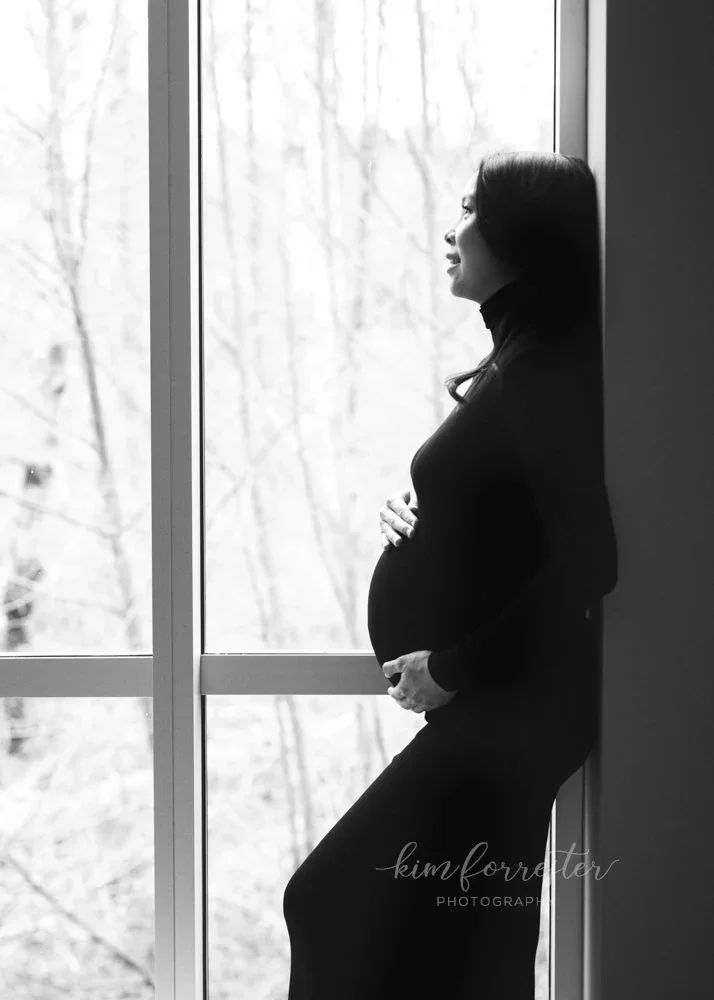 Coldstream Maternity Portraits at Home