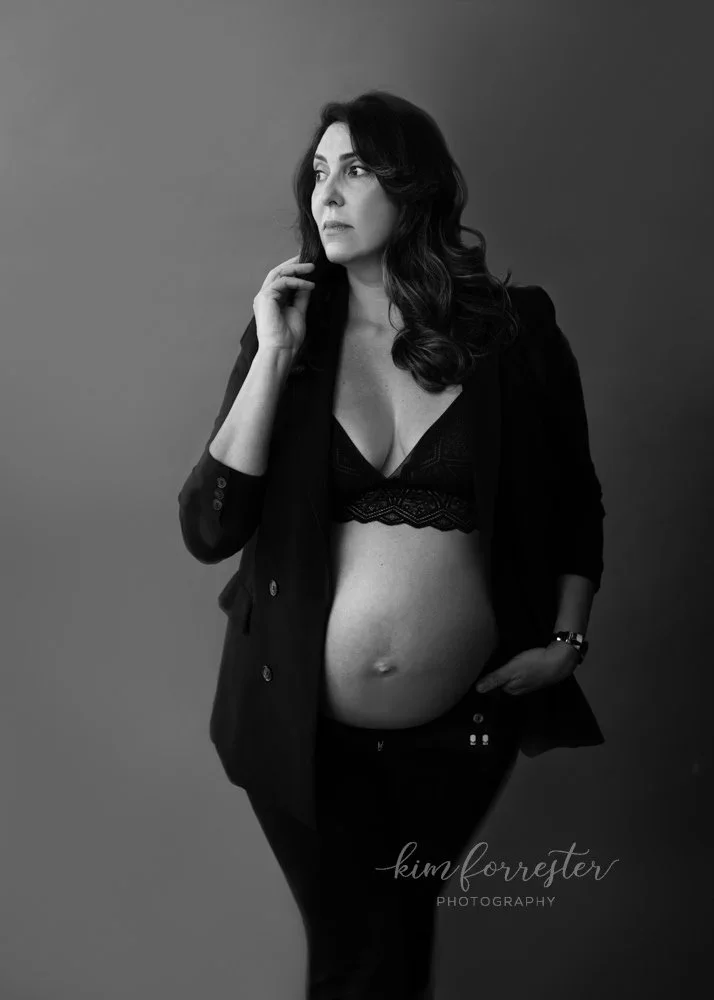 Elegant Maternity Portraits Vernon