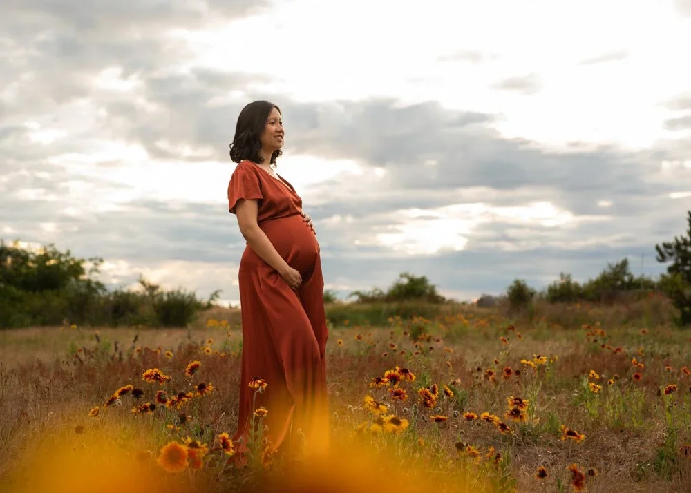 North Okanagan Maternity Photographer Outdoor