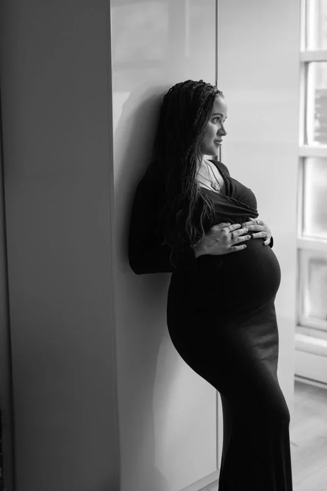 Vernon Maternity Photographer In-home