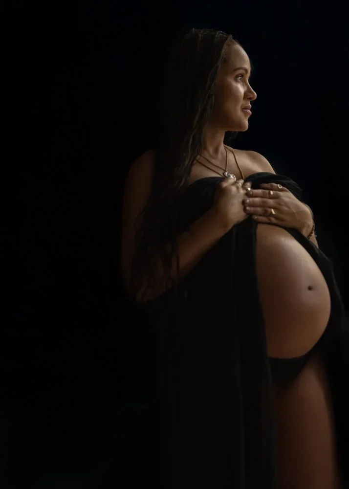 In-Home Maternity Session Kelowna