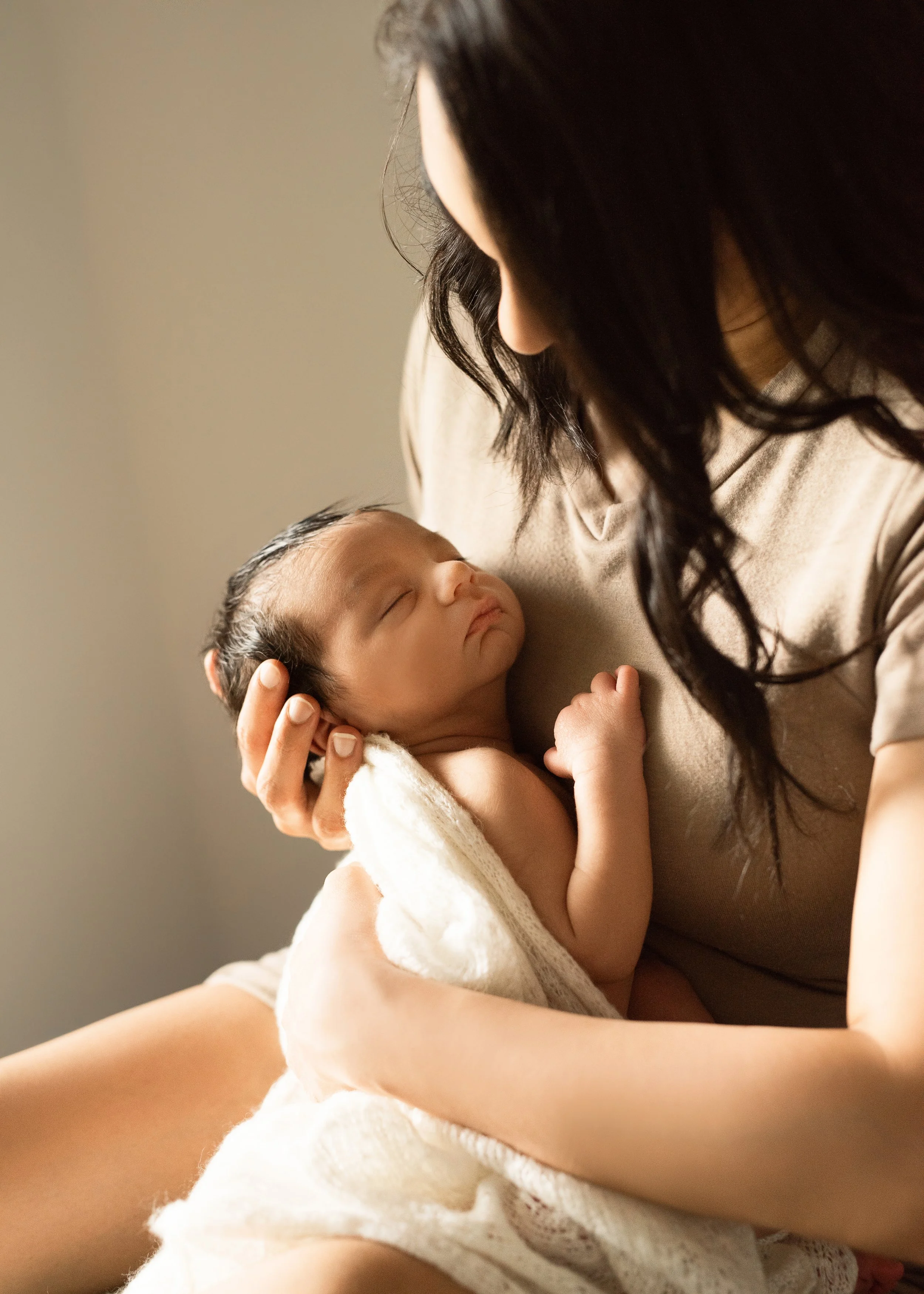 Lumby Newborn Photographer Natural