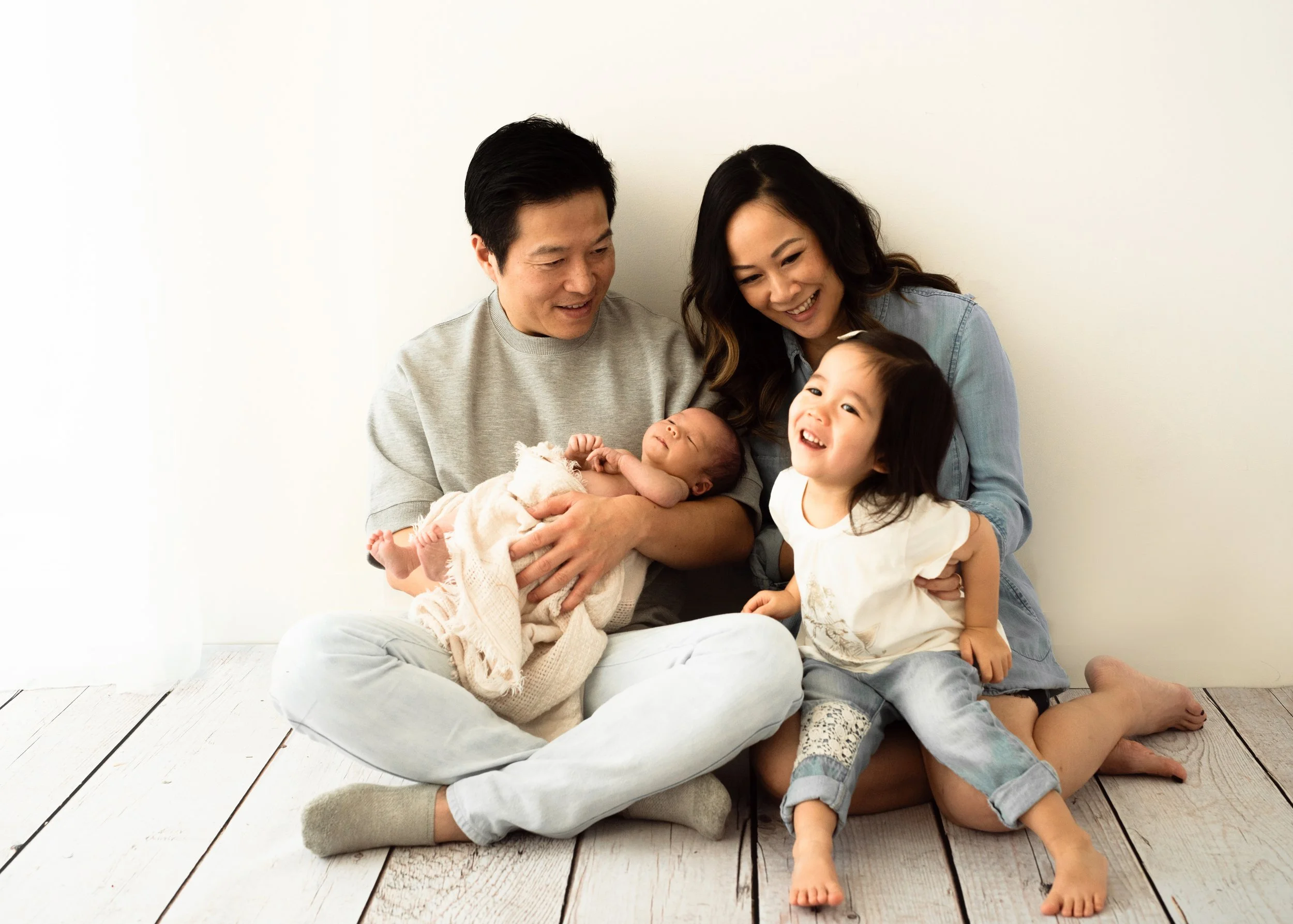 Okanagan Newborn and Family Photographer