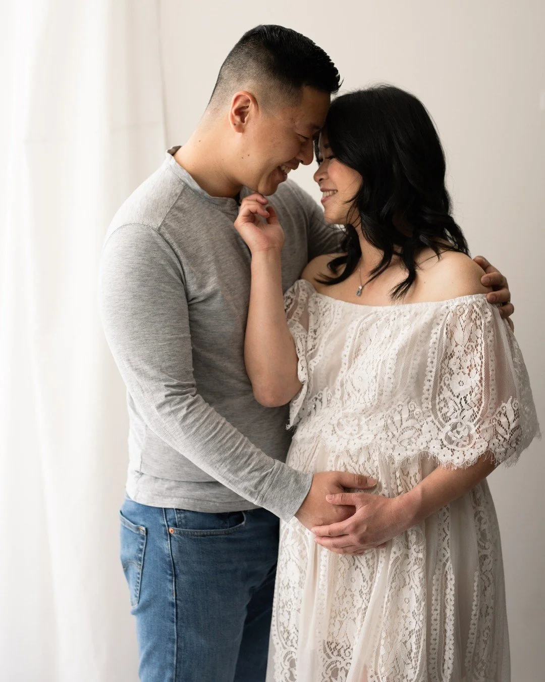 In-home maternity sessions offer a cozy and intimate way to capture the beauty of your growing bump. From the soft morning light streaming through your windows to the little details that make your home yours, every moment is a chance to capture the l