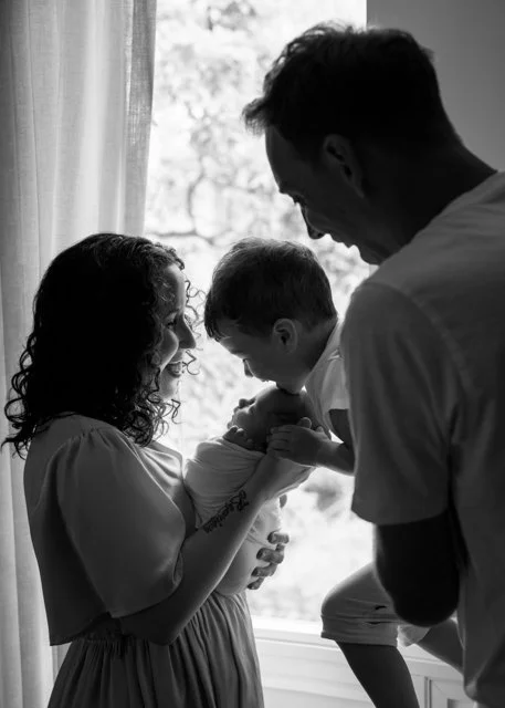 A Relaxed In-Home Newborn Session in Vancouver, BC