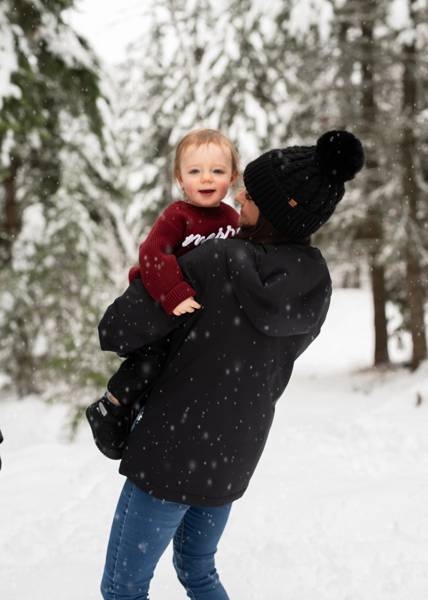 Okanagan Family Photographer Outdoor Session
