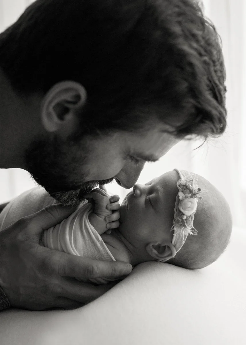 Newborn Photography At Home Kelowna