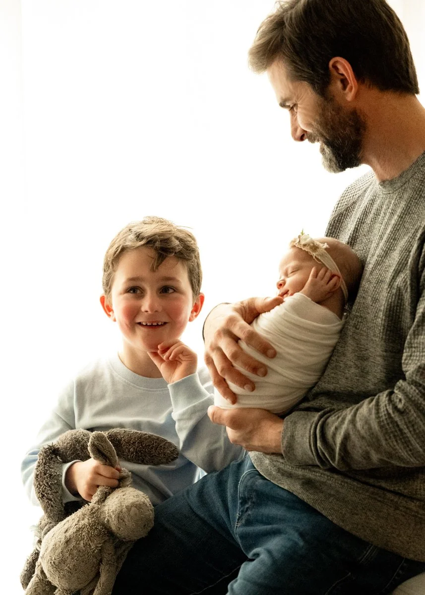 Newborn Photographer Lifestyle Kelowna