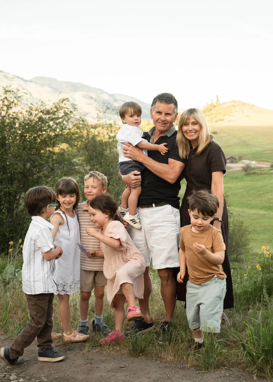 Vernon Family Session with Grandparents