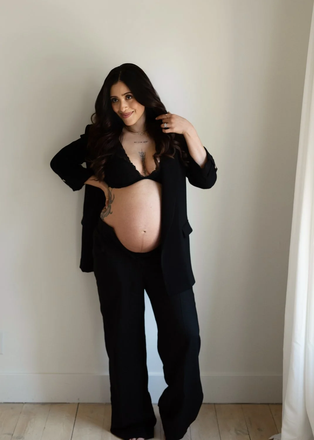 Relaxed Maternity Photography in Surrey
