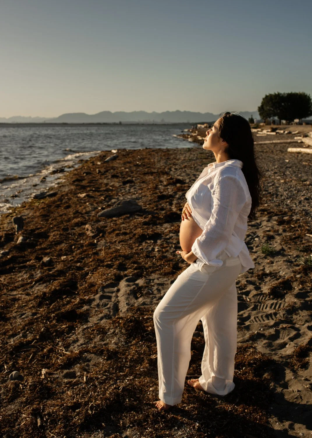Maternity Photography at the Beach