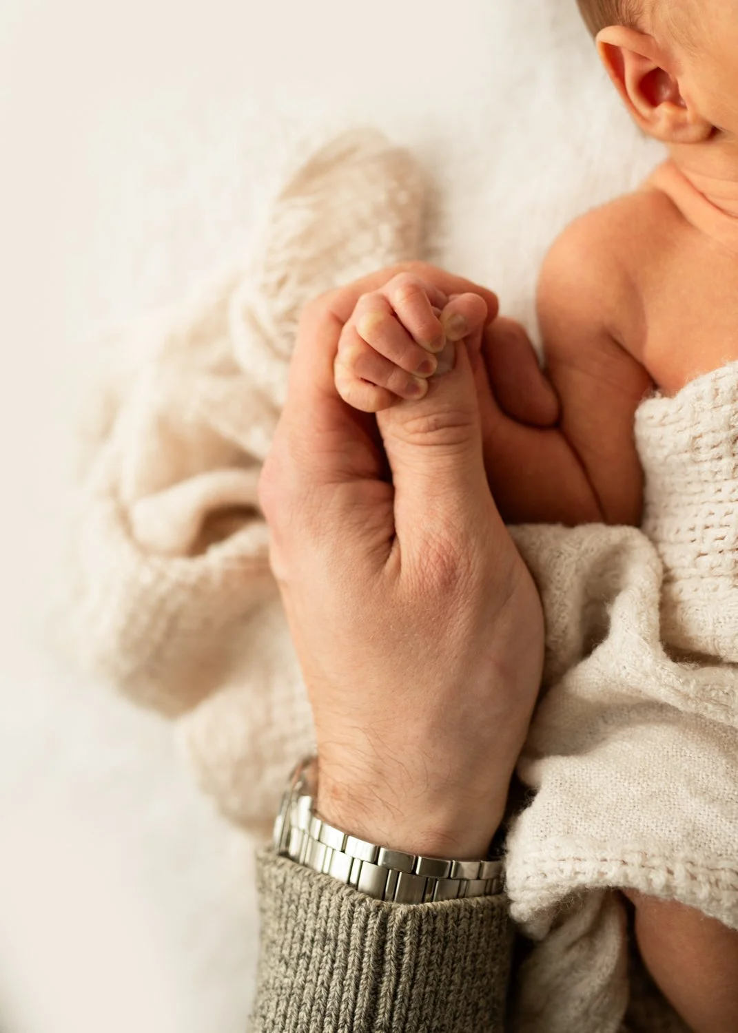 Newborn Photos Unique Vancouver