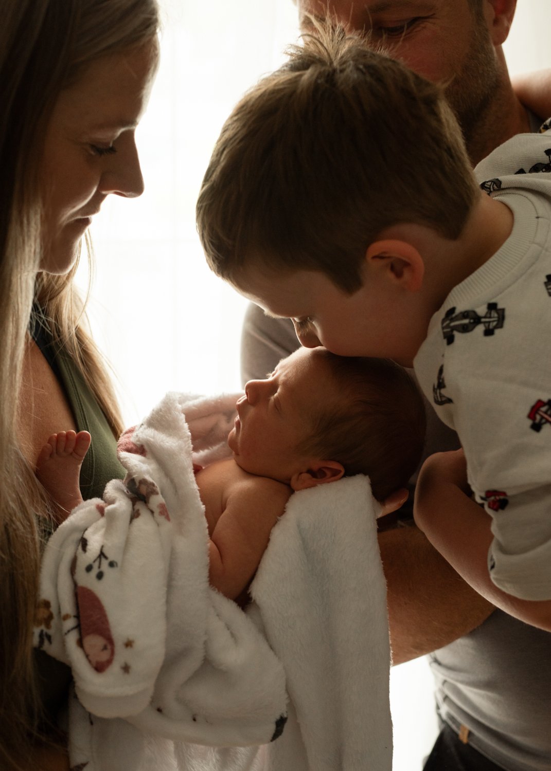 Kelowna Lifestyle Newborn Photography
