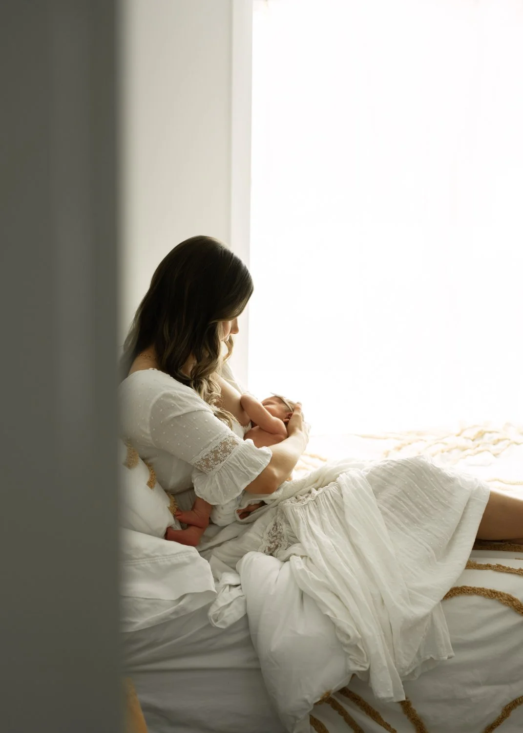 Candid Newborn Photographer Kelowna