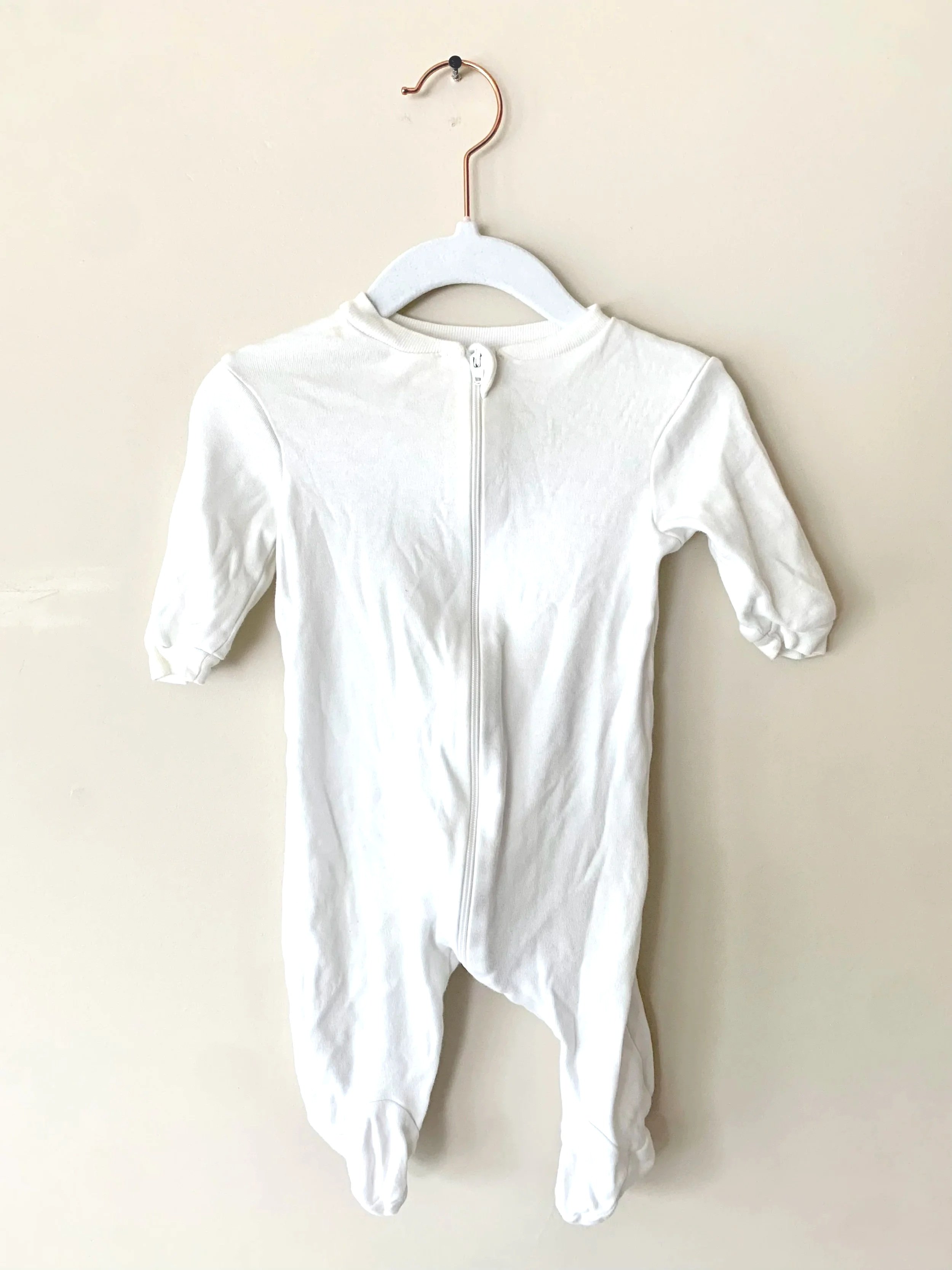 Basic Long Sleeve Sleeper | Size: 0-3M