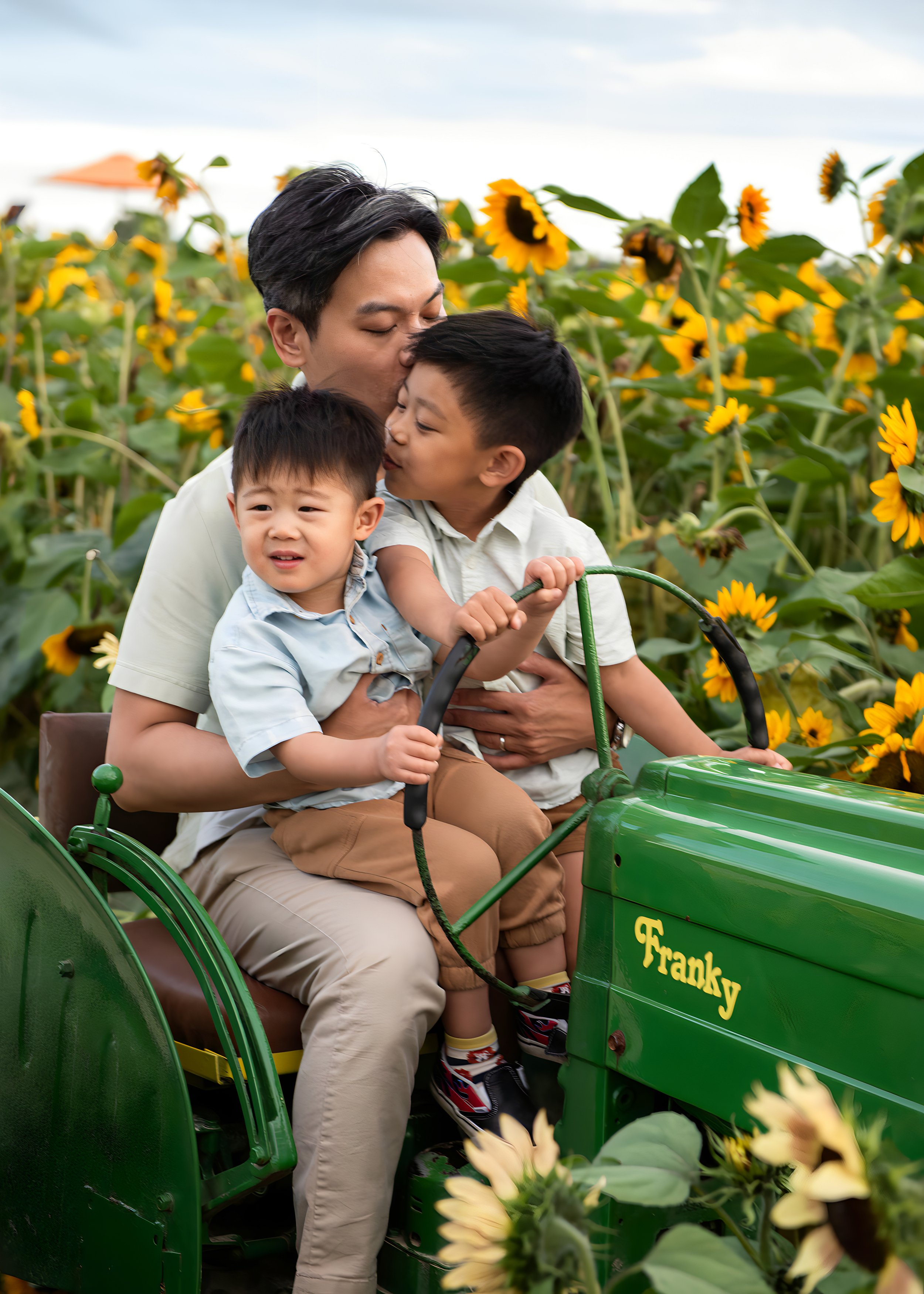 Langley Family Photographer Outdoor