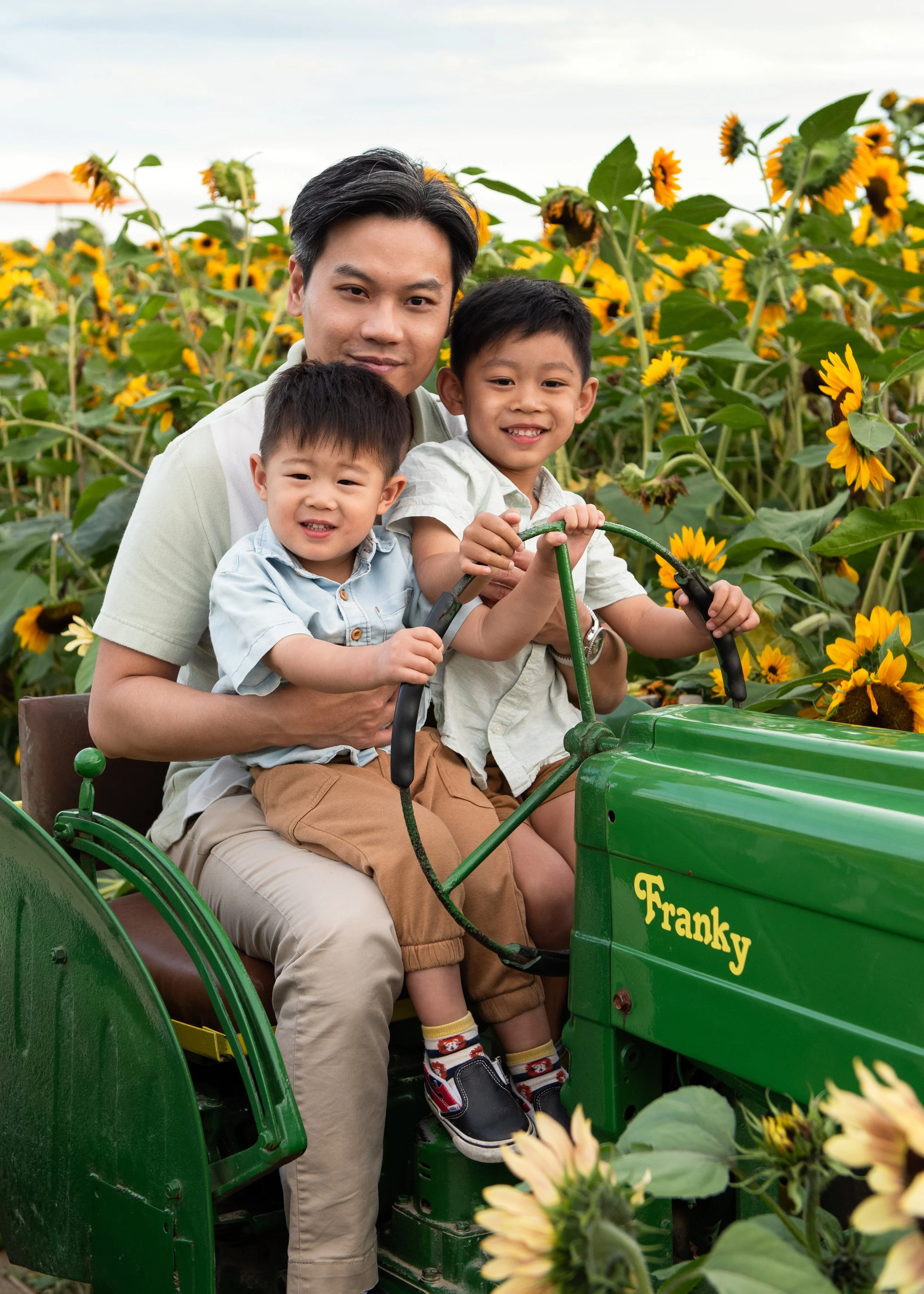 North Vancouver Family Photographer Outdoor