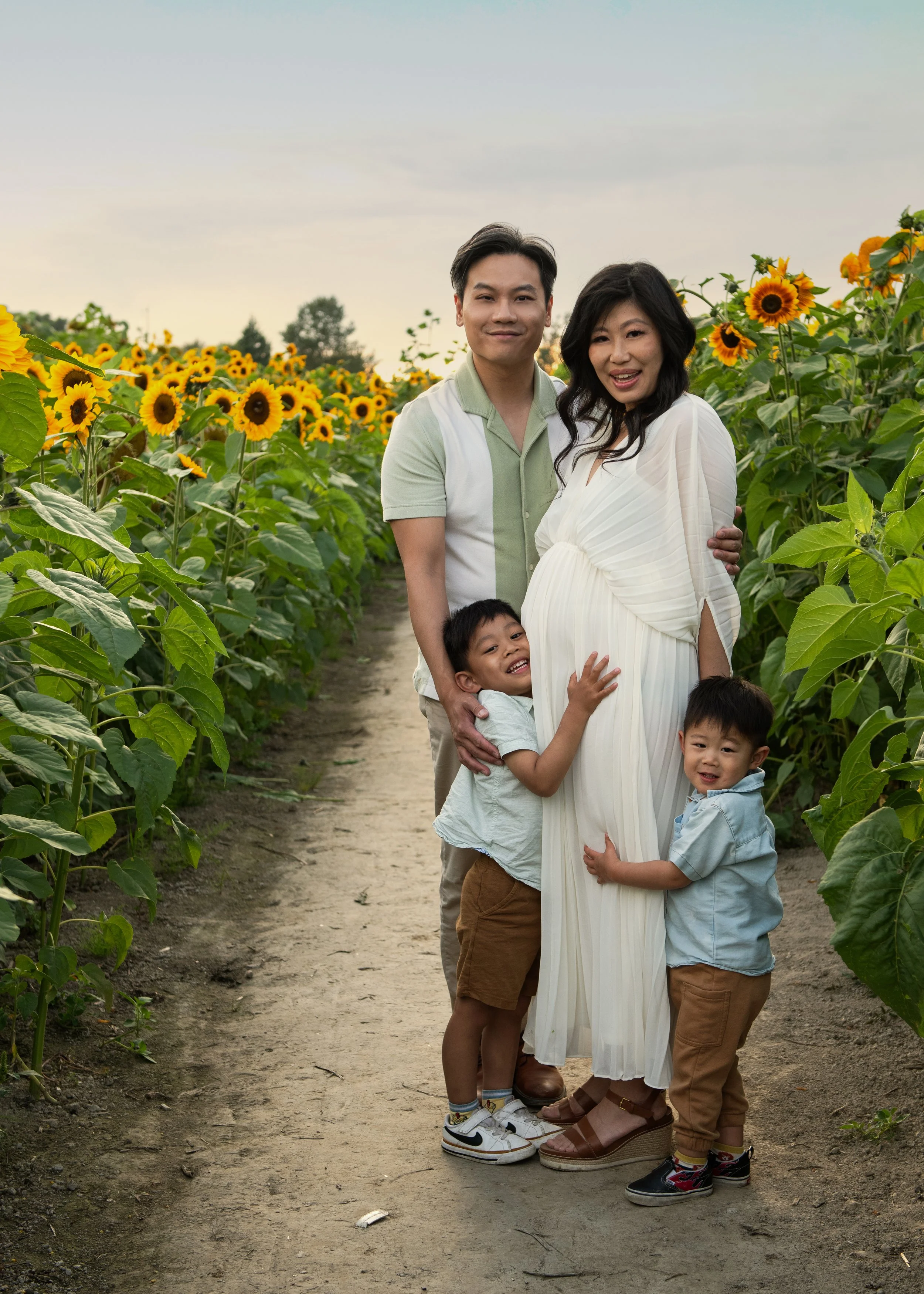 Outdoor Family Portraits Richmond, BC