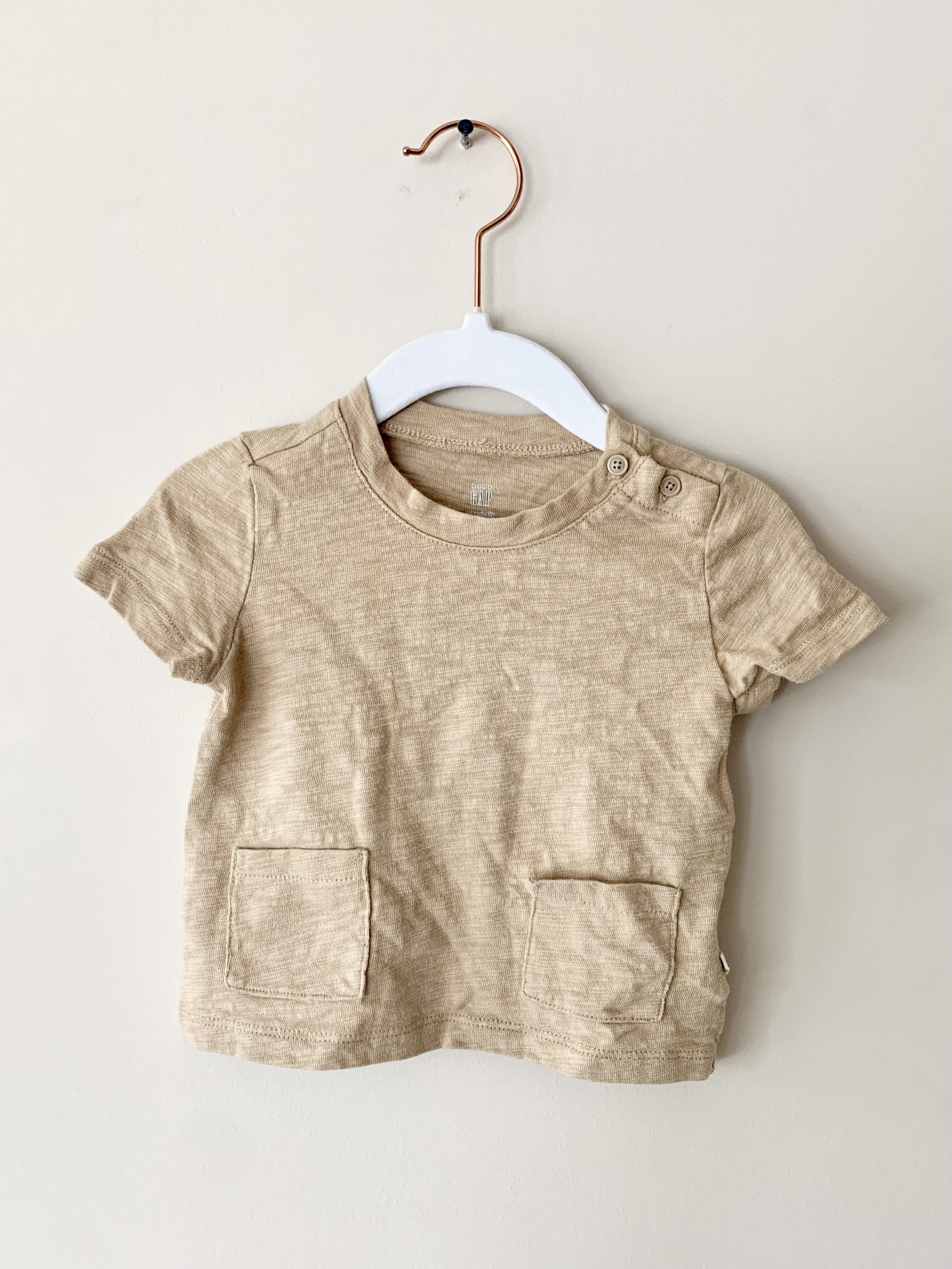 Basic Tee | Size: 6-12M