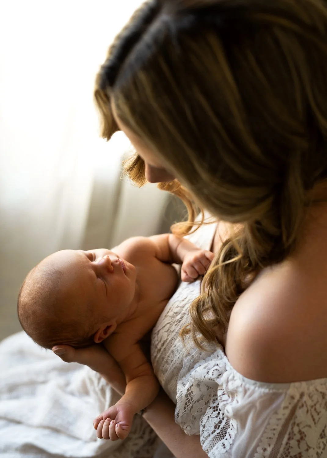 Natural newborn photo in Vernon, BC-5.jpg