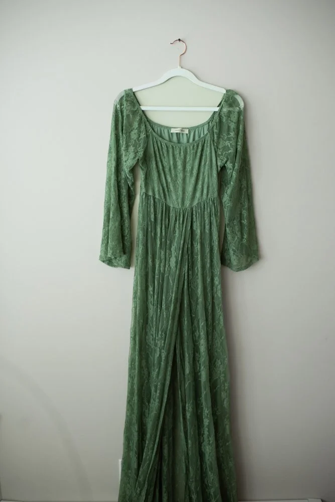 Maternity Long Sleeve Lace Slit Front Gown - Green | Size: M