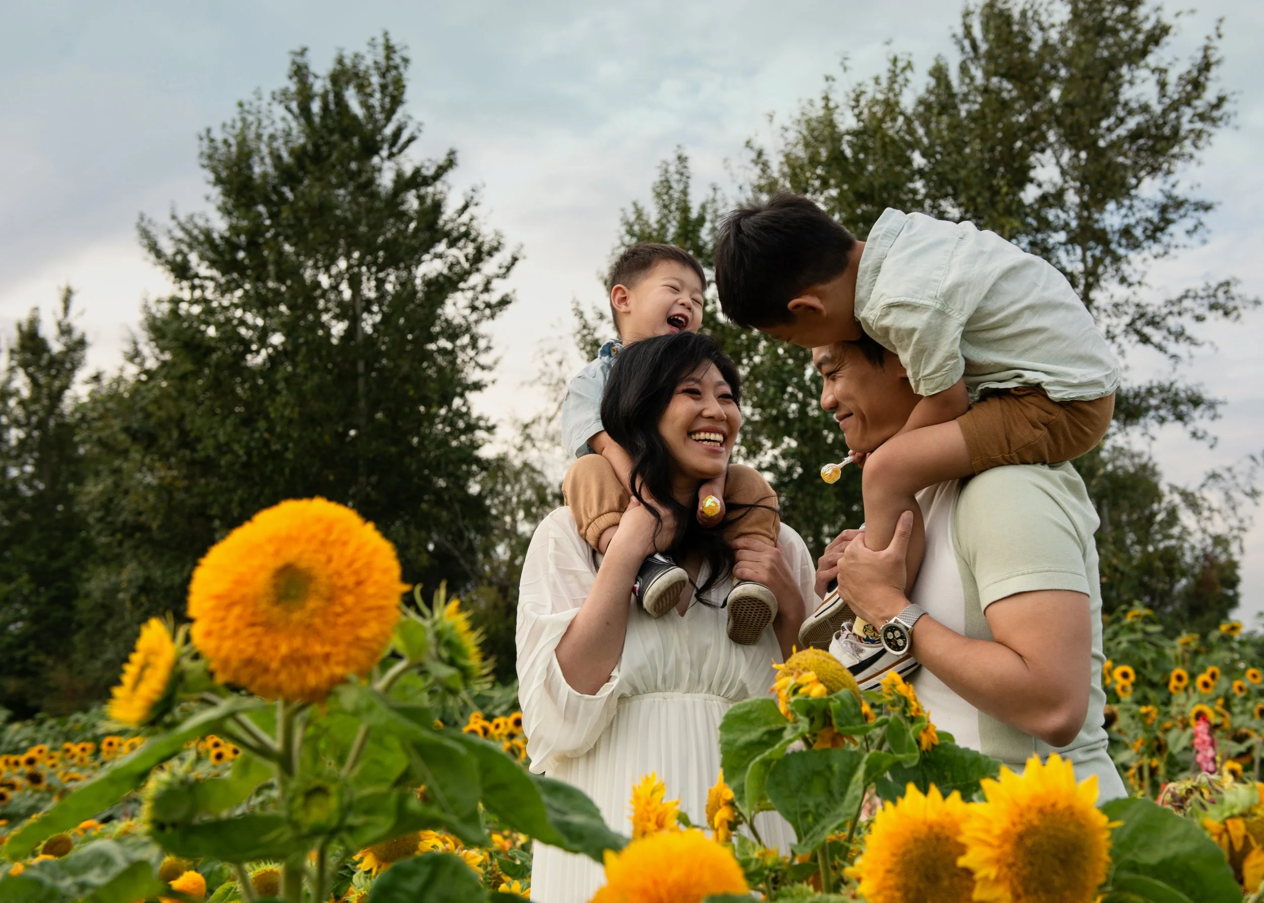 Family Phoot Shoot at Richmond Sunflower Festival-20.jpg