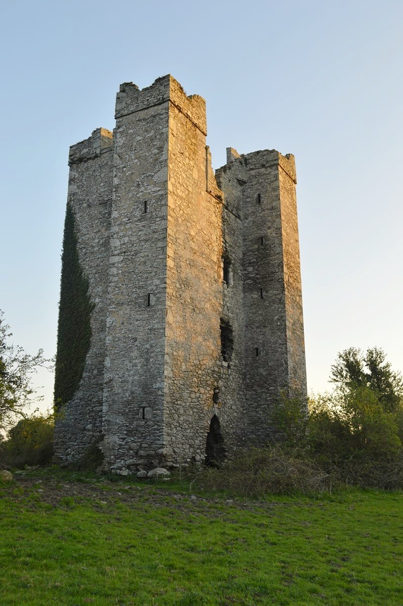 Dunmahon Castle Sun