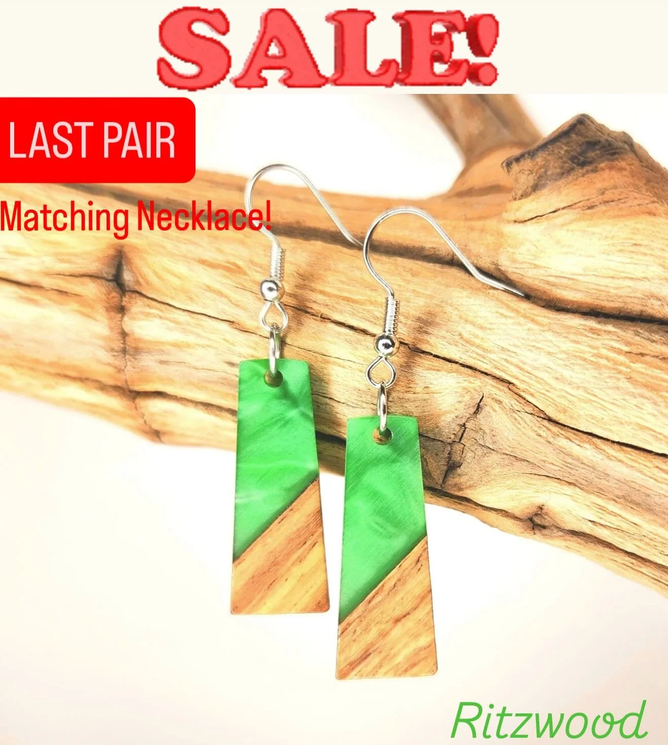 SALE ITEM! Last pair! And there’s a matching necklace!