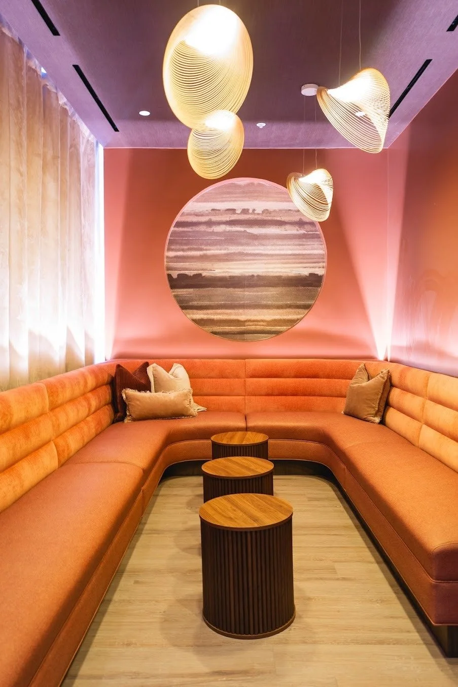 imgi_30_AF1QipM8pvcLbUJBavxBkHYTzczBFXqIlQ2xWC_g7Nz