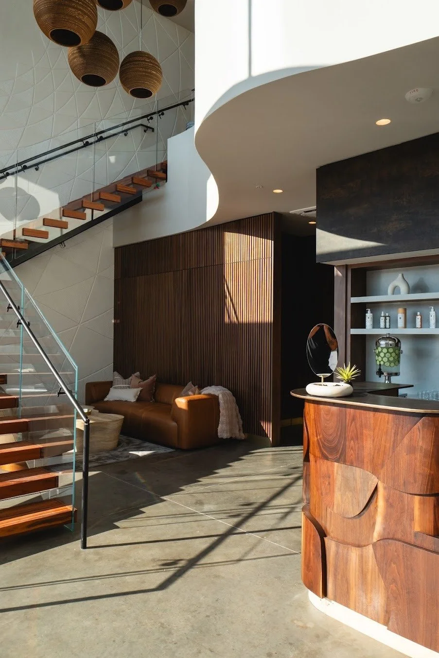 imgi_40_AF1QipPREu-DrfYHWqIlTqixz-A_AWj0YhAMjJ-IRxf