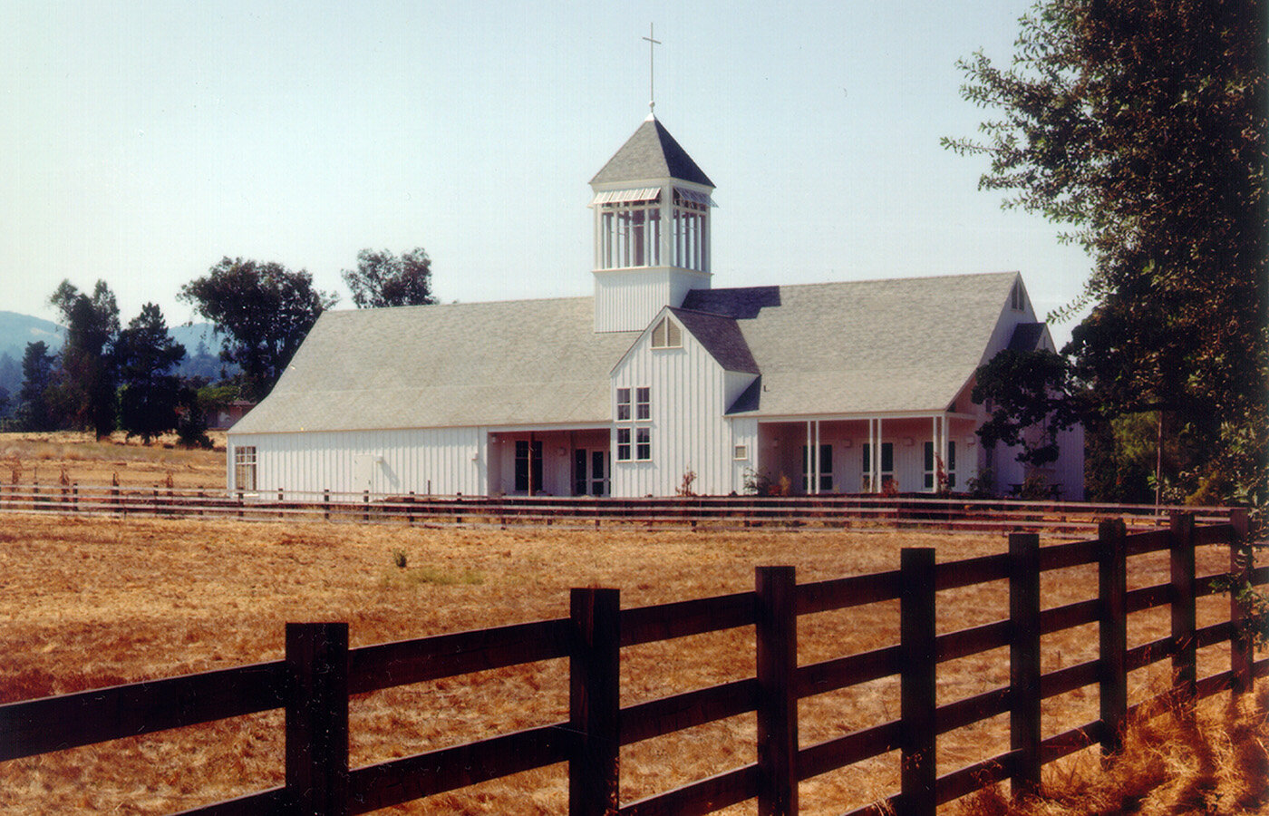 02-Ext (Long shot w-fence-vertical).jpg