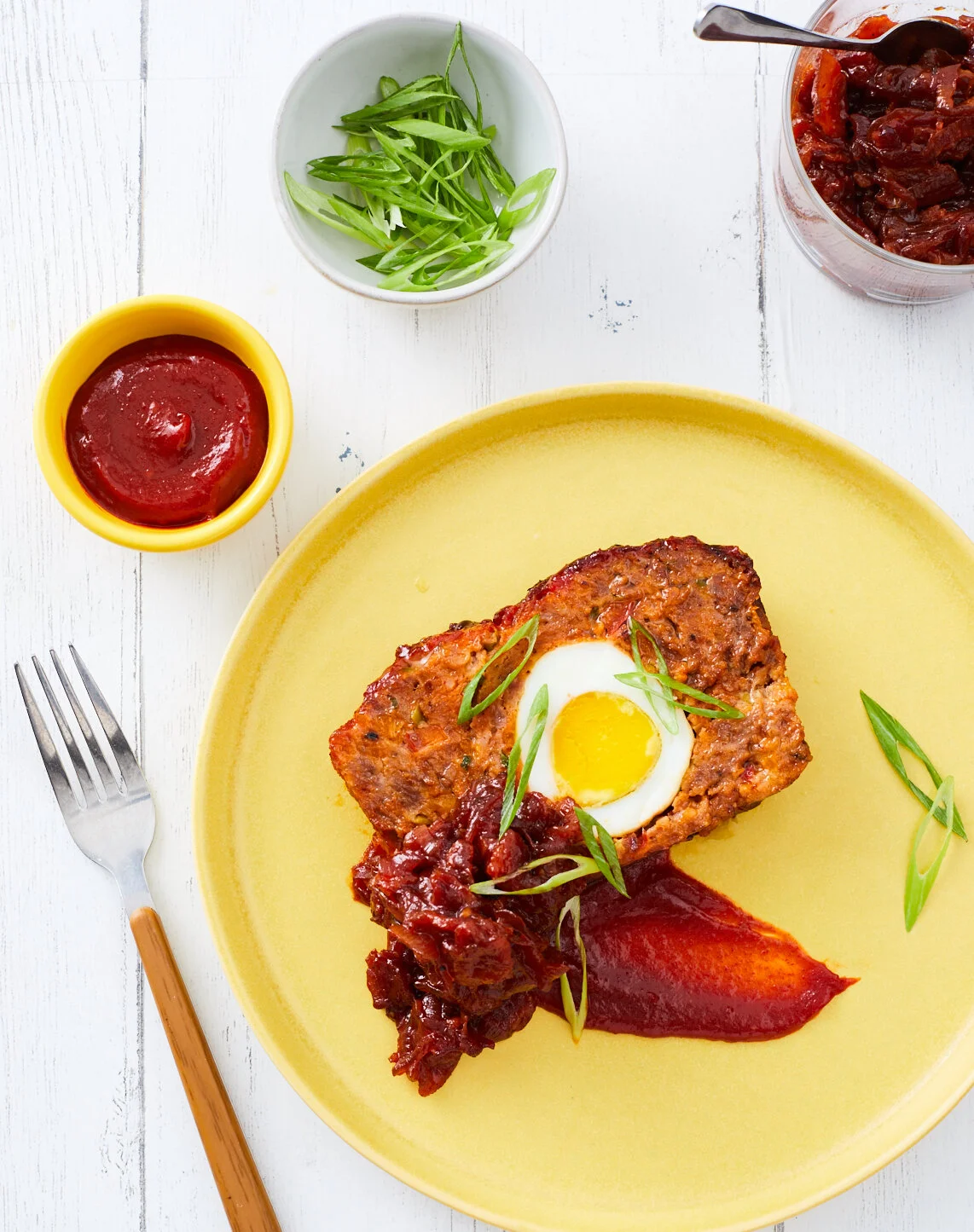082320_BreakfastWithBesser_Gochujang-Glazed-Bacon-Egg-Cheese-Meatloaf_0003.jpg