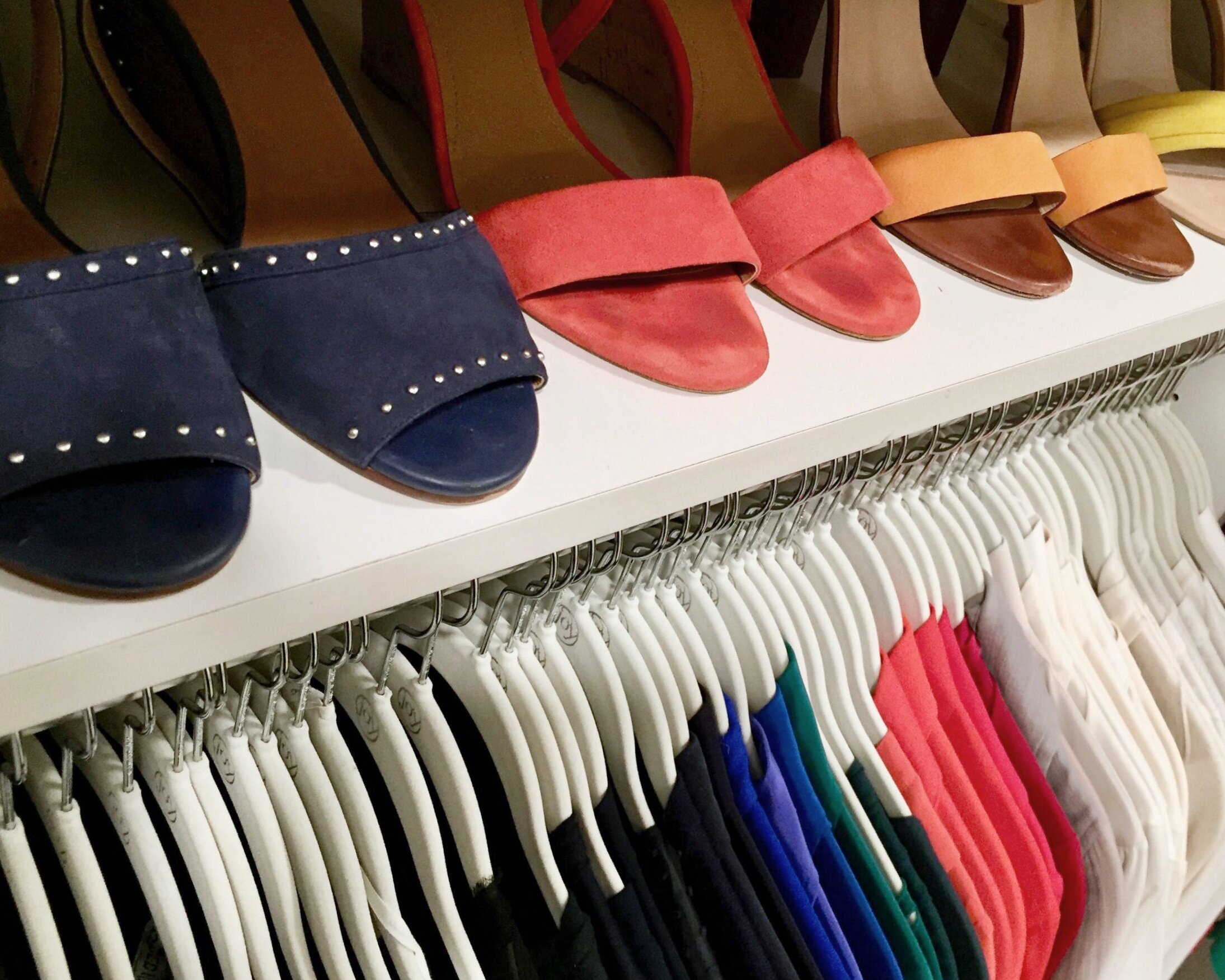 LME-organizing-closet-shoes-rainbow-CG.jpg
