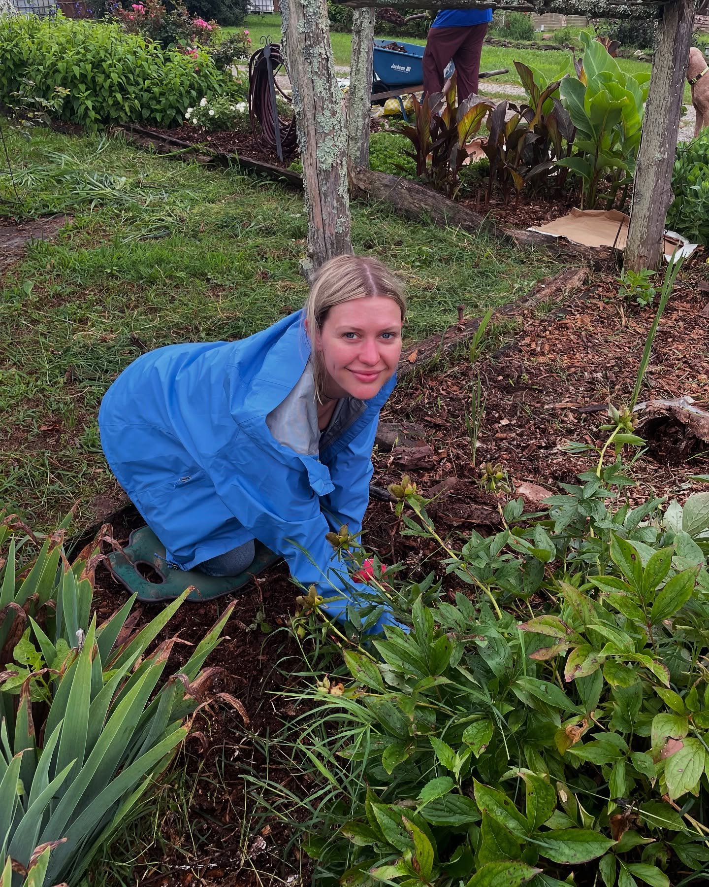 So grateful for the work that the Seva participants are giving back to the land this week. 

Next week&rsquo;s Seva session is almost full. Register today to join us.