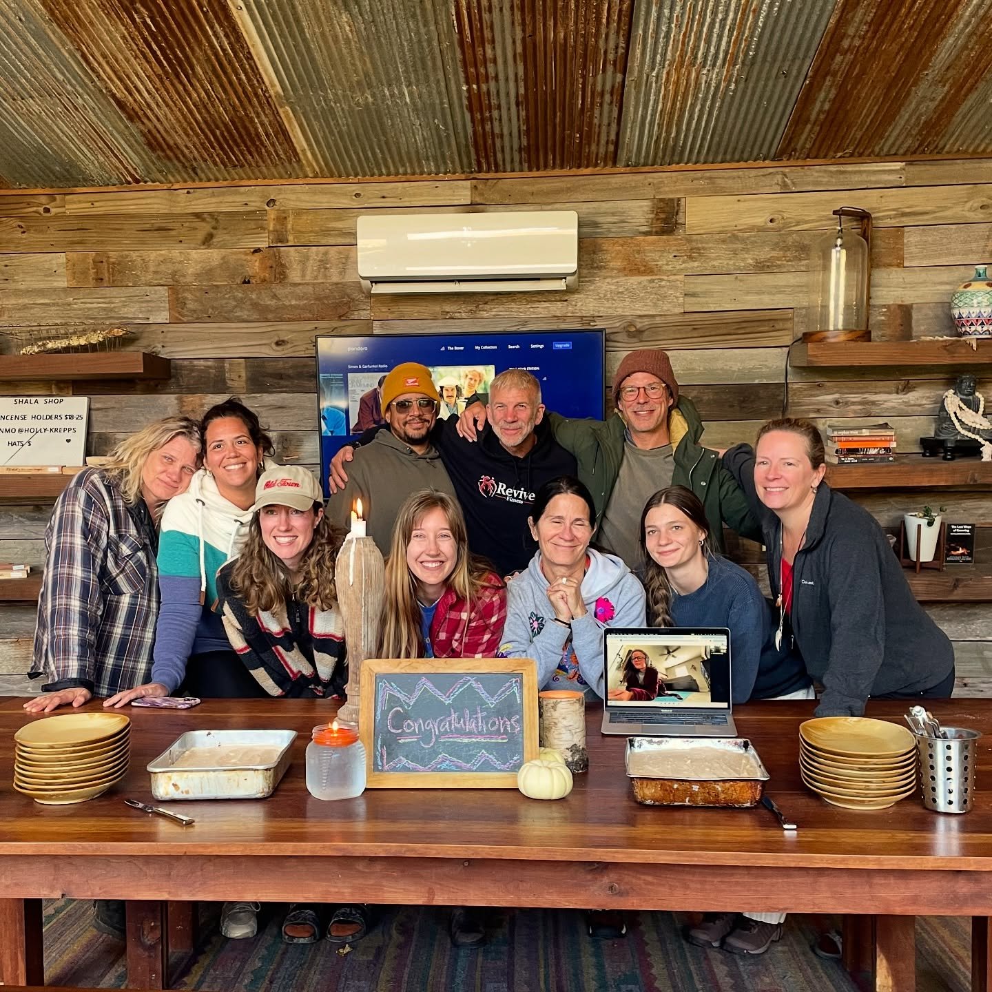 Here&rsquo;s to another class of graduating teachers. Congratulations!🎉🎊🎈 

We are excited for you to go back into your communities and start teaching.&hearts;️🧘&zwj;♂️