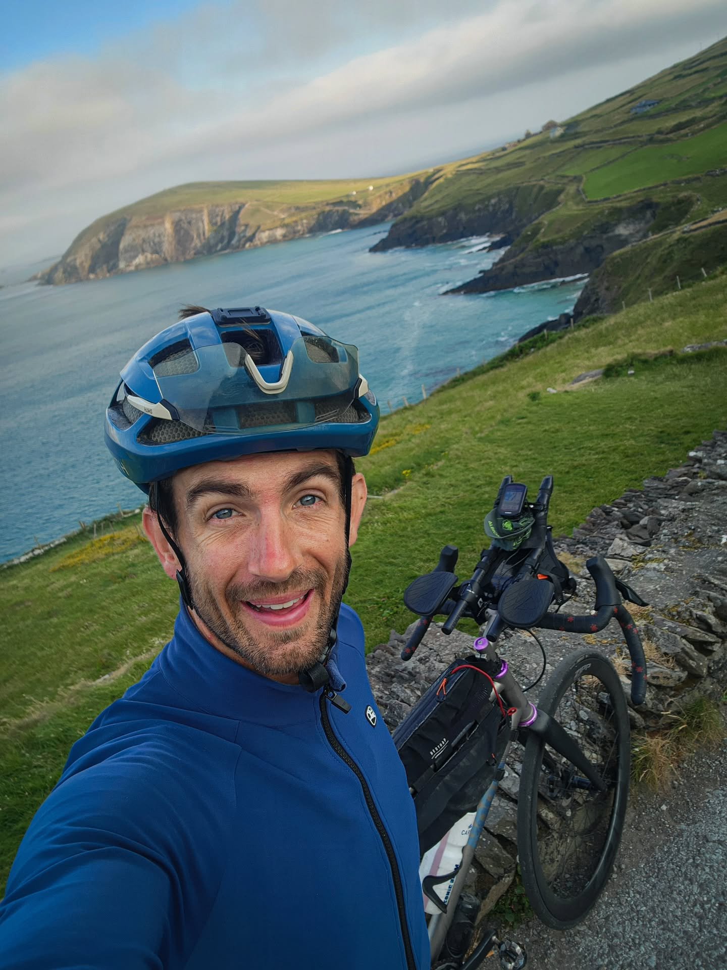 July 🌞

🐕 Rode my bike around all of Ireland (and some of Wales).

🦓 Bookended that bike ride with some quality time among friends I haven't seen in 10 years.

🦋 Became an Uncle (I'll meet lil Leo in 3 weeks!).

🦄 Multiple evenings out for ice c