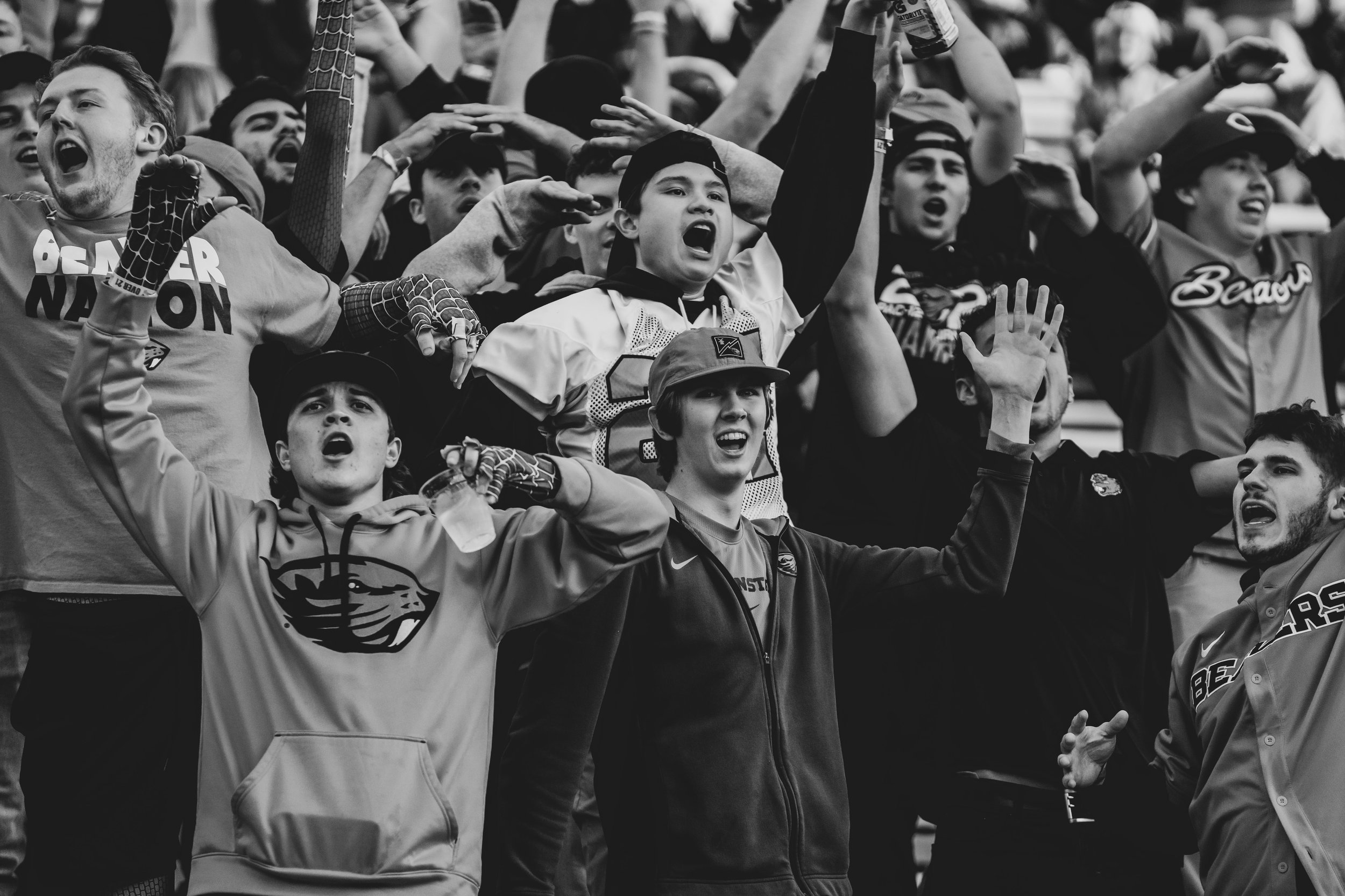 Team_Oregon St_FB_20211030_172522_ArdinLo.jpg