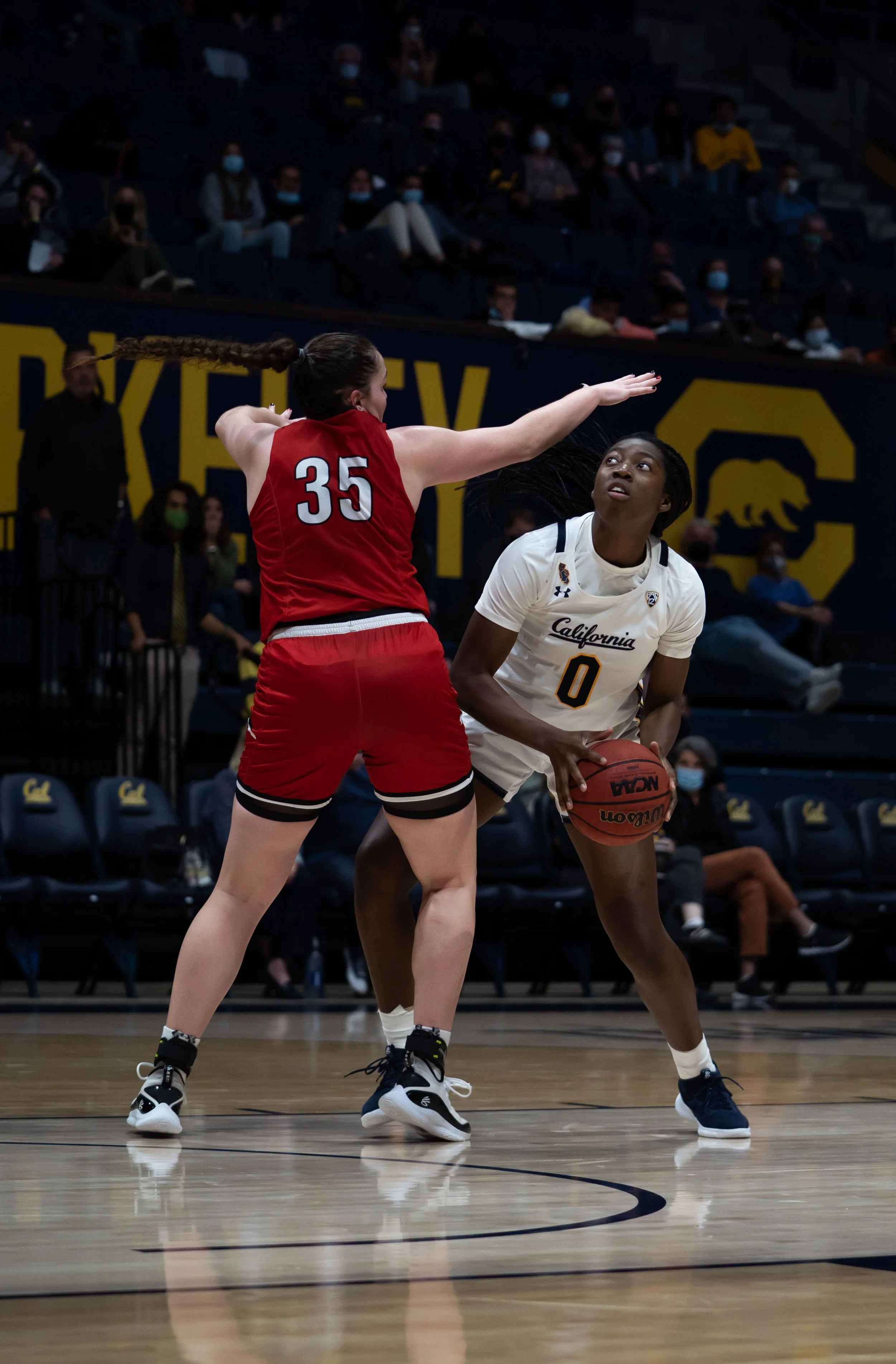 Ugonne Michelle Onyiah_Cal_WBB_20211104_203008_ArdinLo.jpg