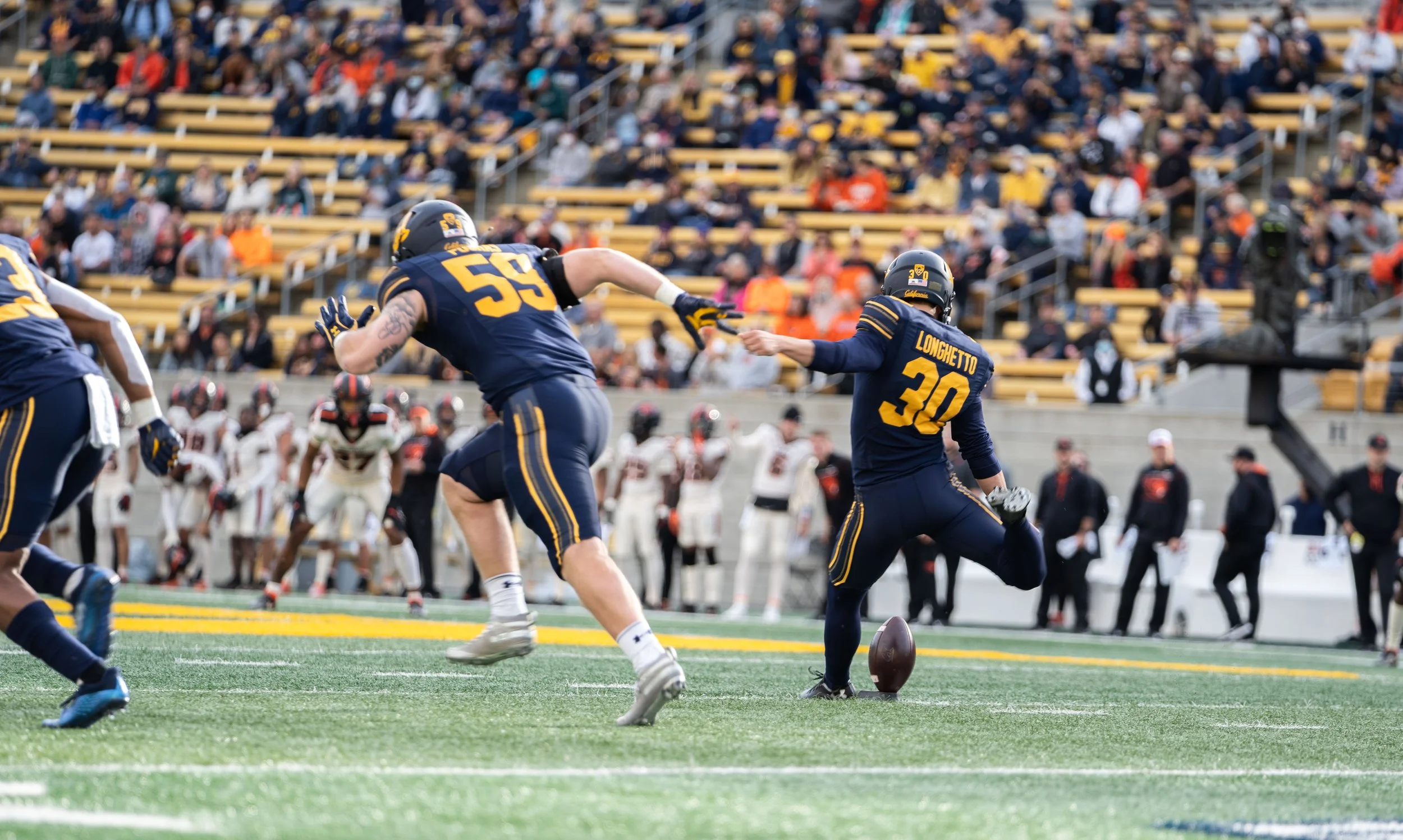 Dario Longhetto_Cal_FB_20211030_161037_ArdinLo.jpg