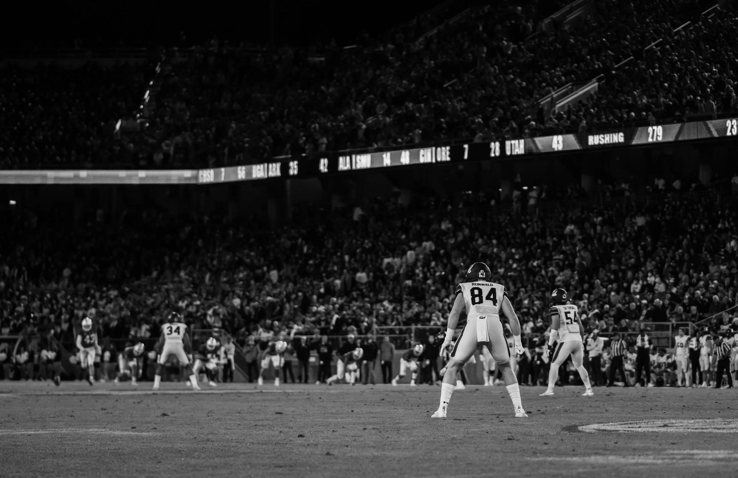 Gavin Reinwald_Cal_FB_20211120_195244_ArdinLo.jpg