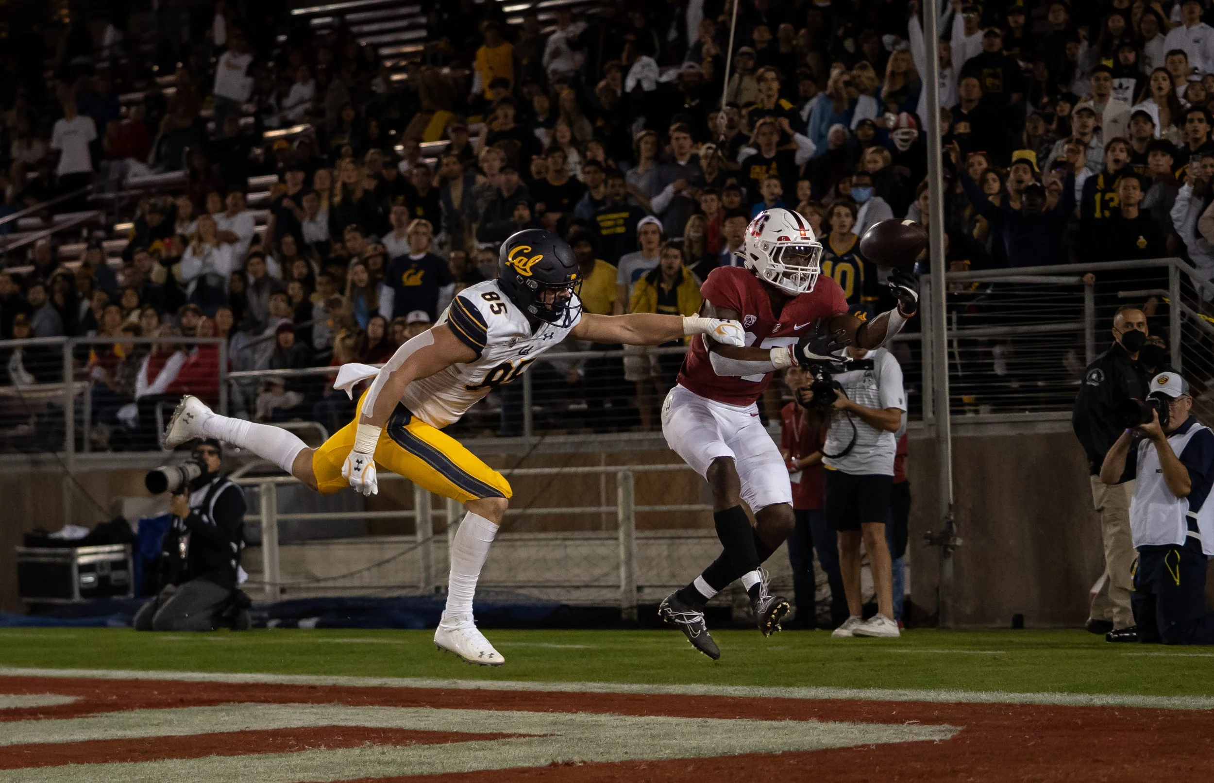 Jake Tonges_Cal_FB_20211120_200749_ArdinLo.jpg