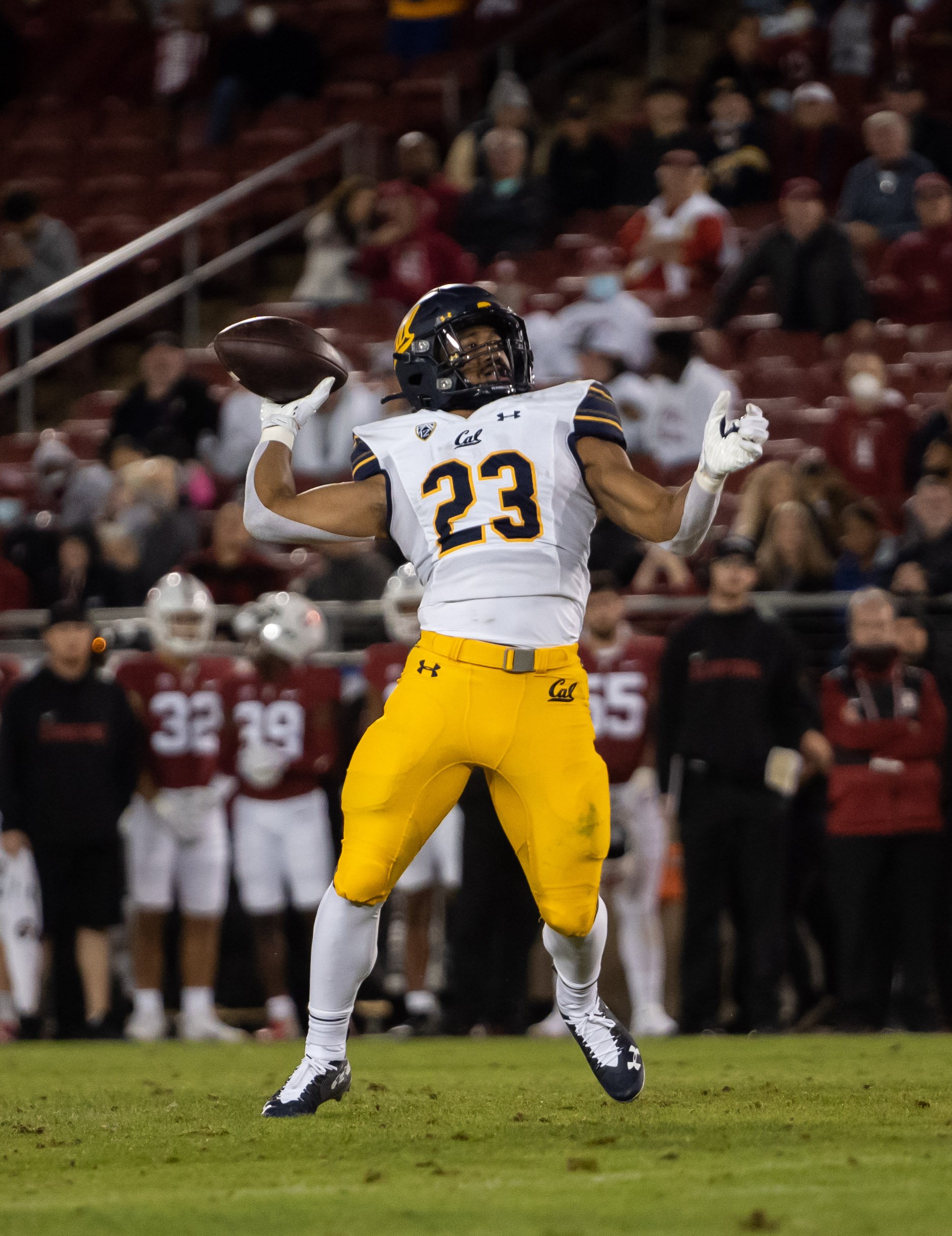 Marcel Dancy_Cal_FB_20211120_200747_ArdinLo-2.jpg