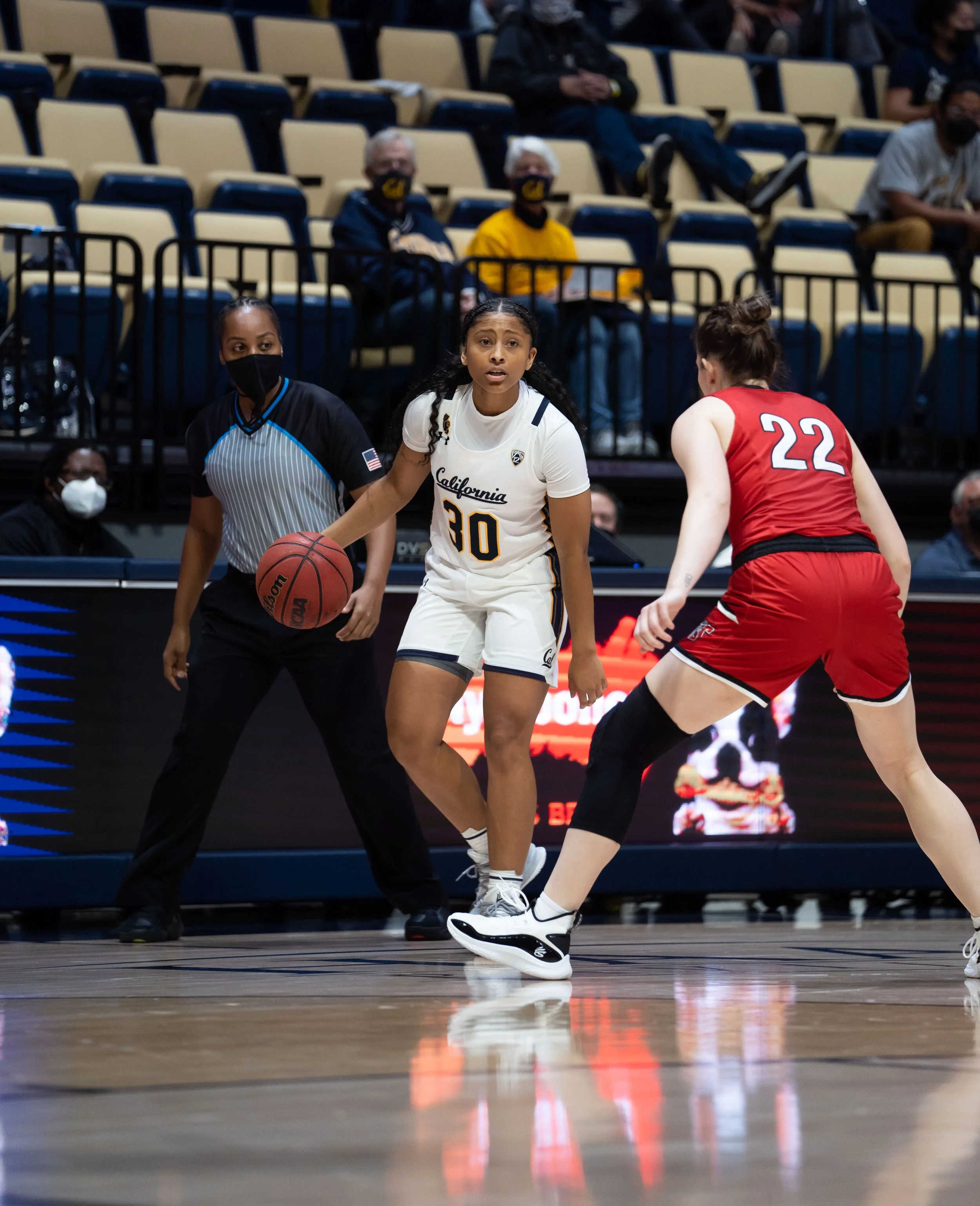 Jayda Curry_Cal_WBB_20211104_190437_ArdinLo.jpg