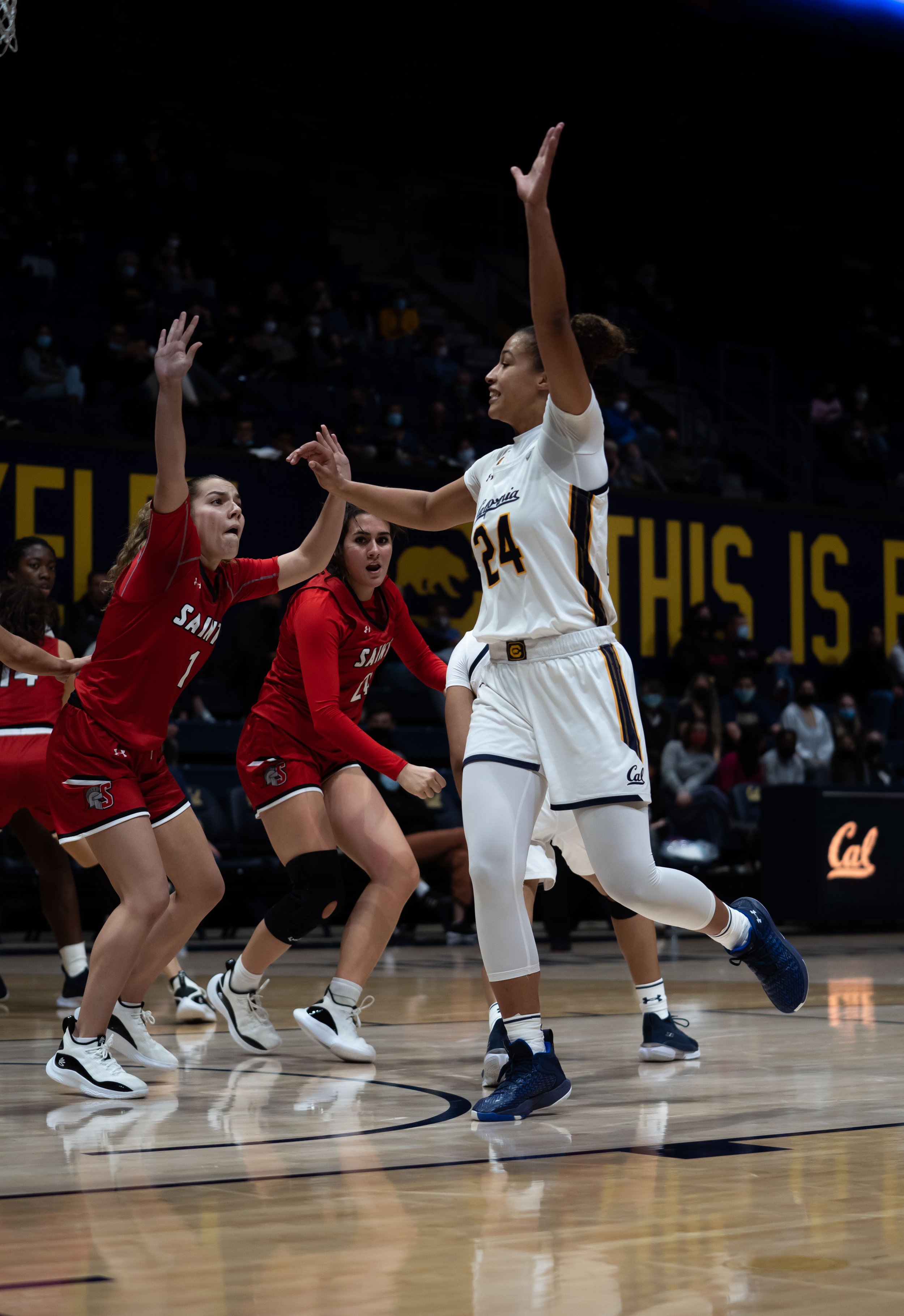 Evelien Lutje Schipholt_Cal_WBB_20211104_204057_ArdinLo.jpg