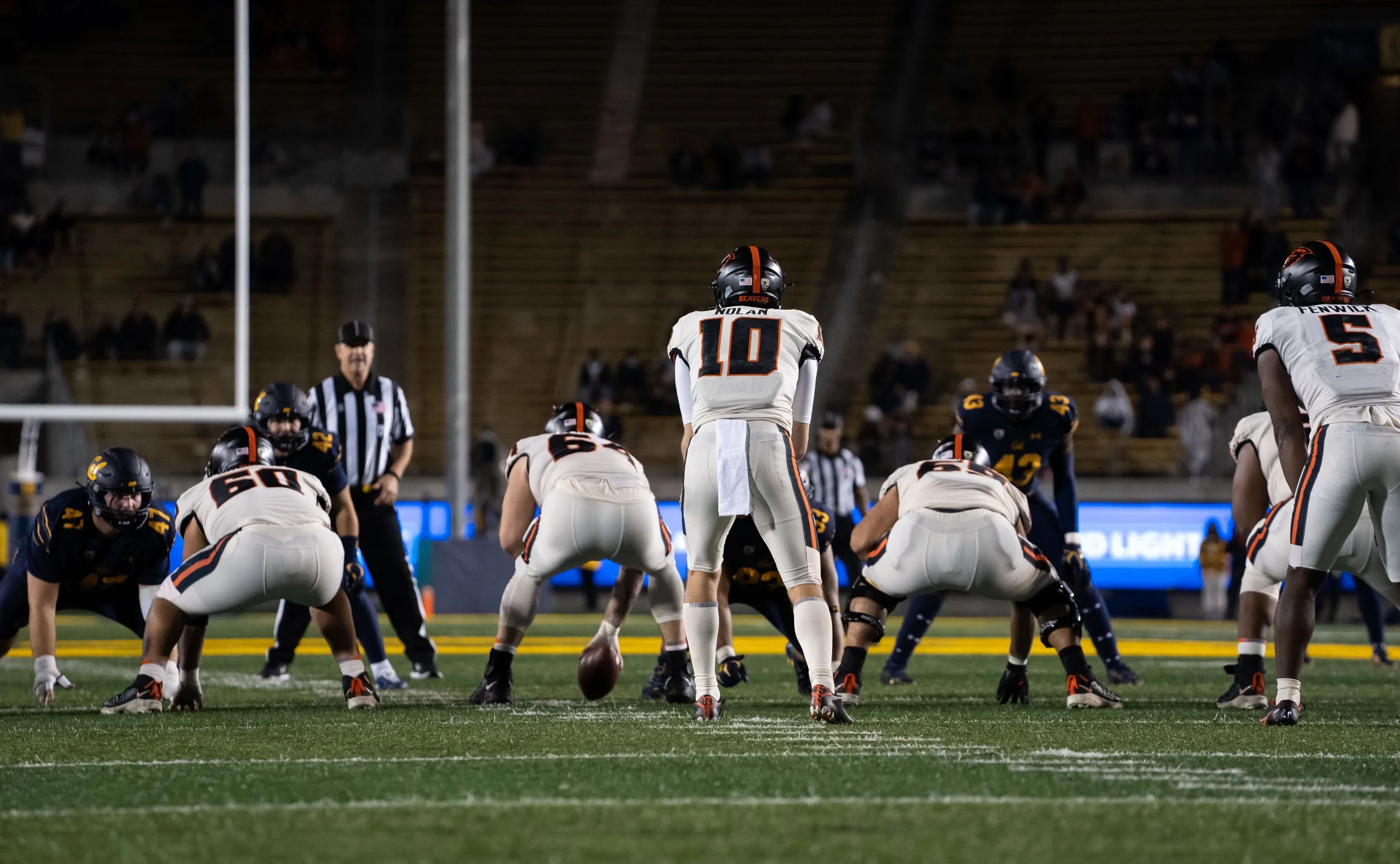 Chance Nolan_Oregon St_FB_20211030_190010_ArdinLo.jpg