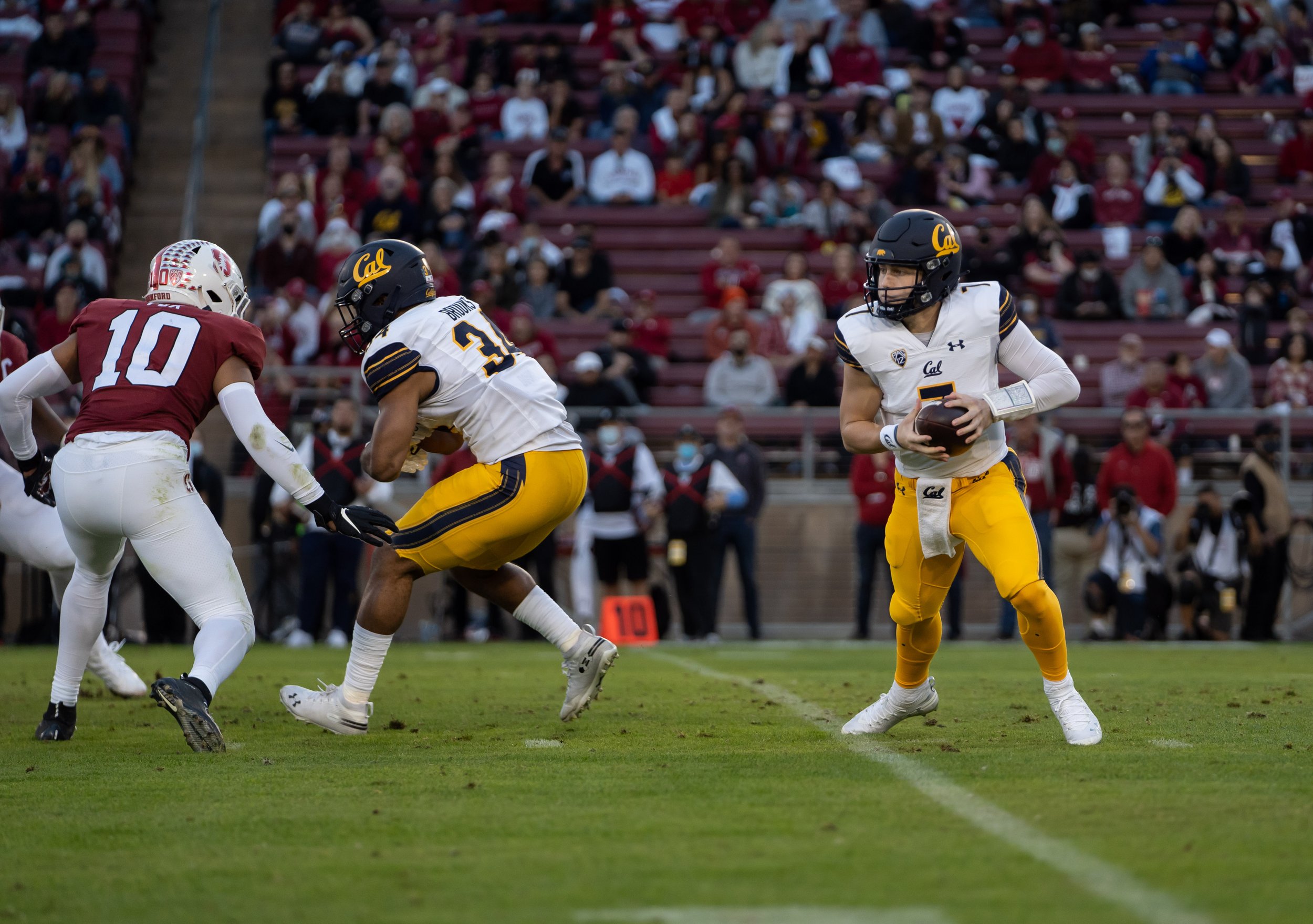 Chase Garbers_Cal_FB_20211120_172316_ArdinLo.jpg