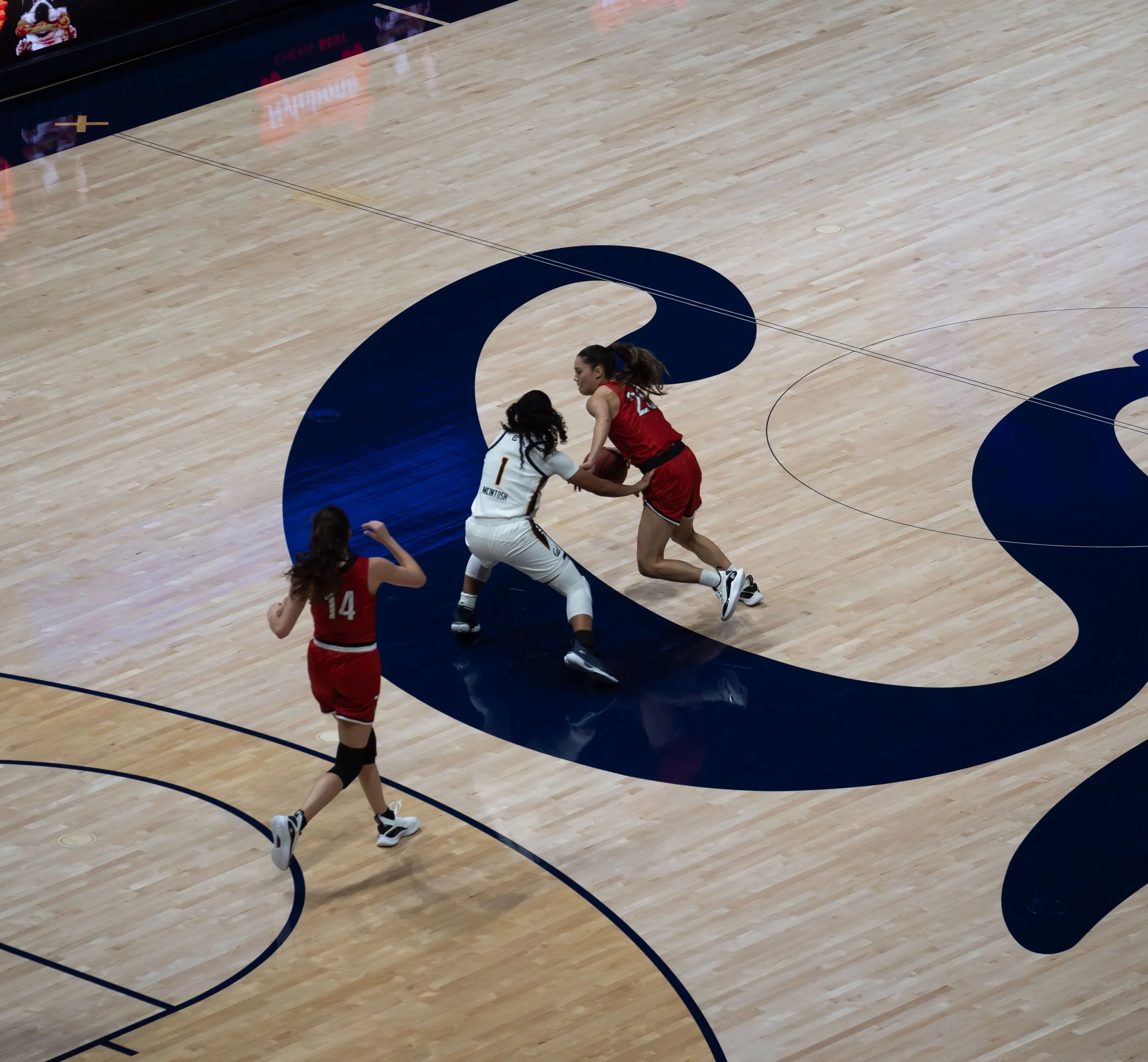 Leilani McIntosh_Cal_WBB_20211104_200530_ArdinLo.jpg