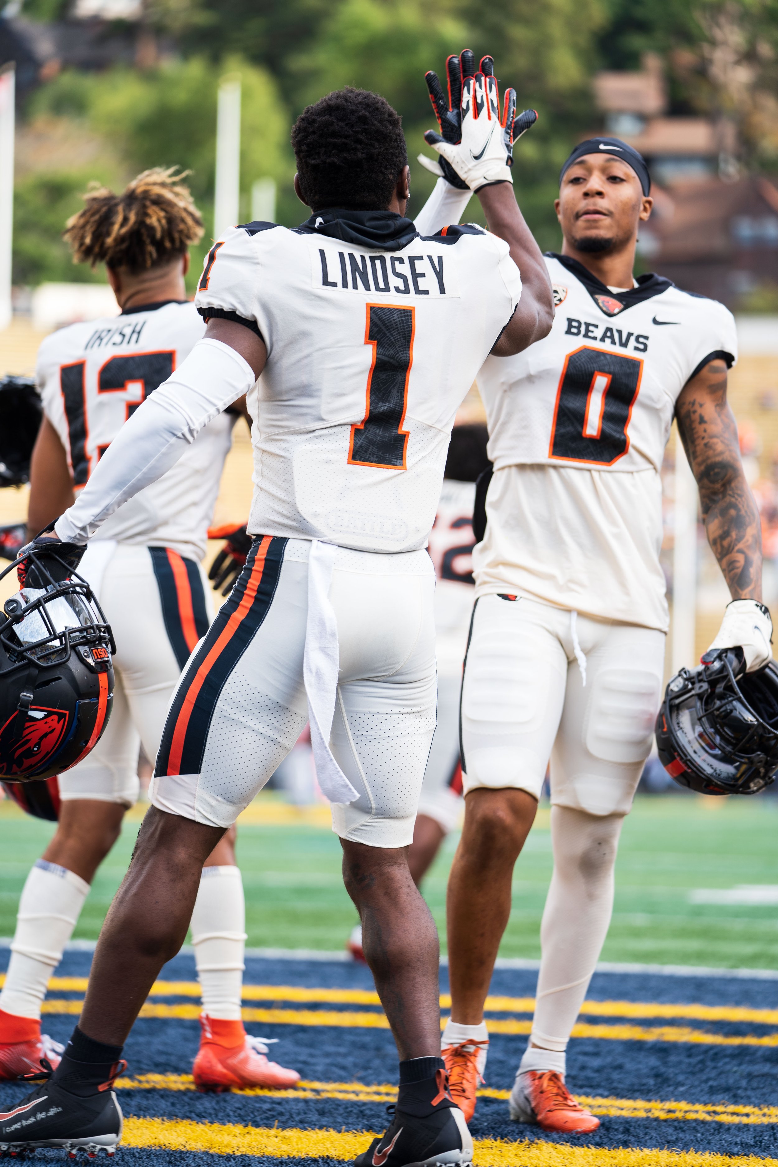 Tyjon Lindsey_Oregon St_FB_20211030_160712_ArdinLo.jpg