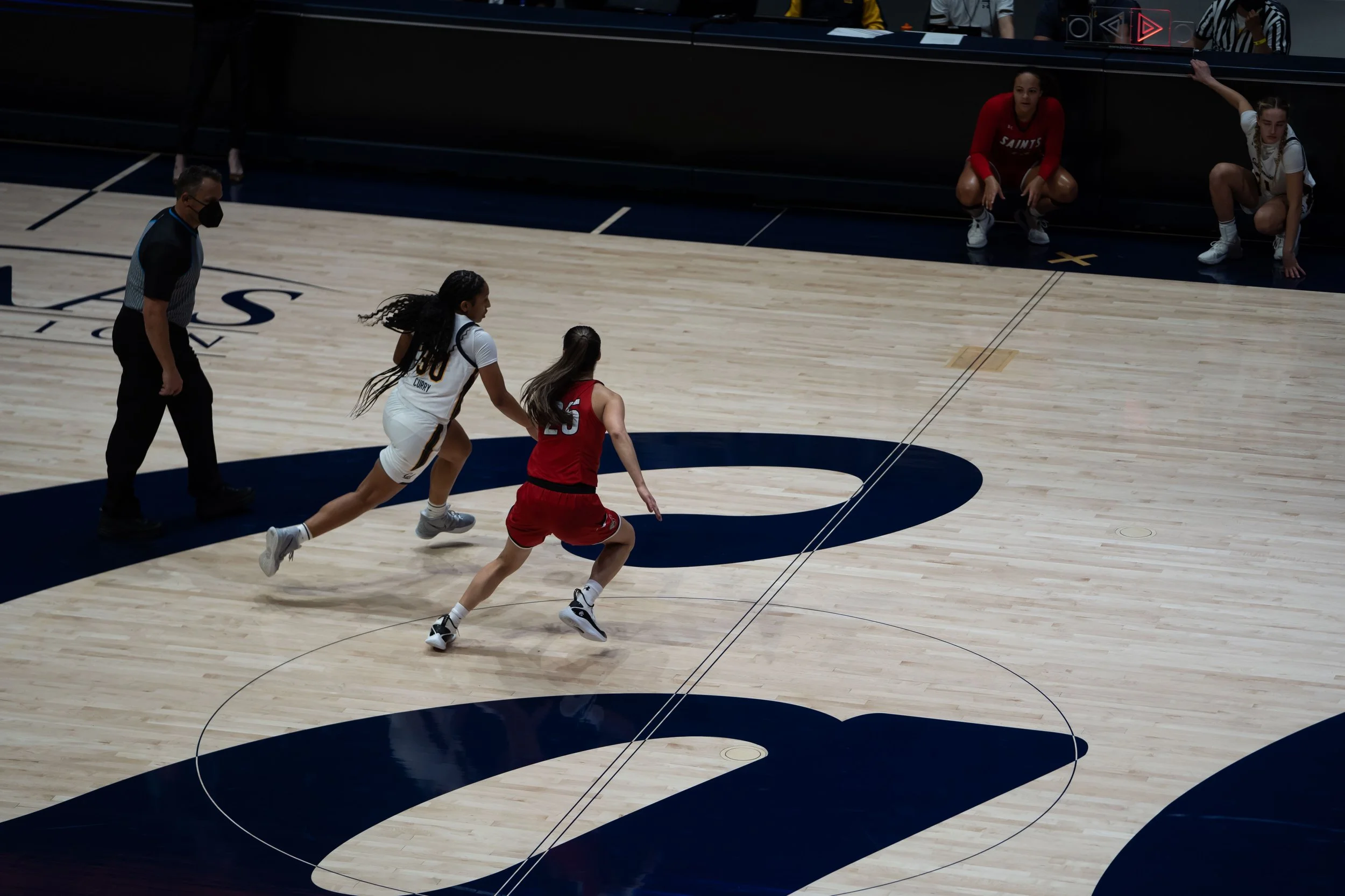 Jayda Curry_Cal_WBB_20211104_200907_ArdinLo.jpg