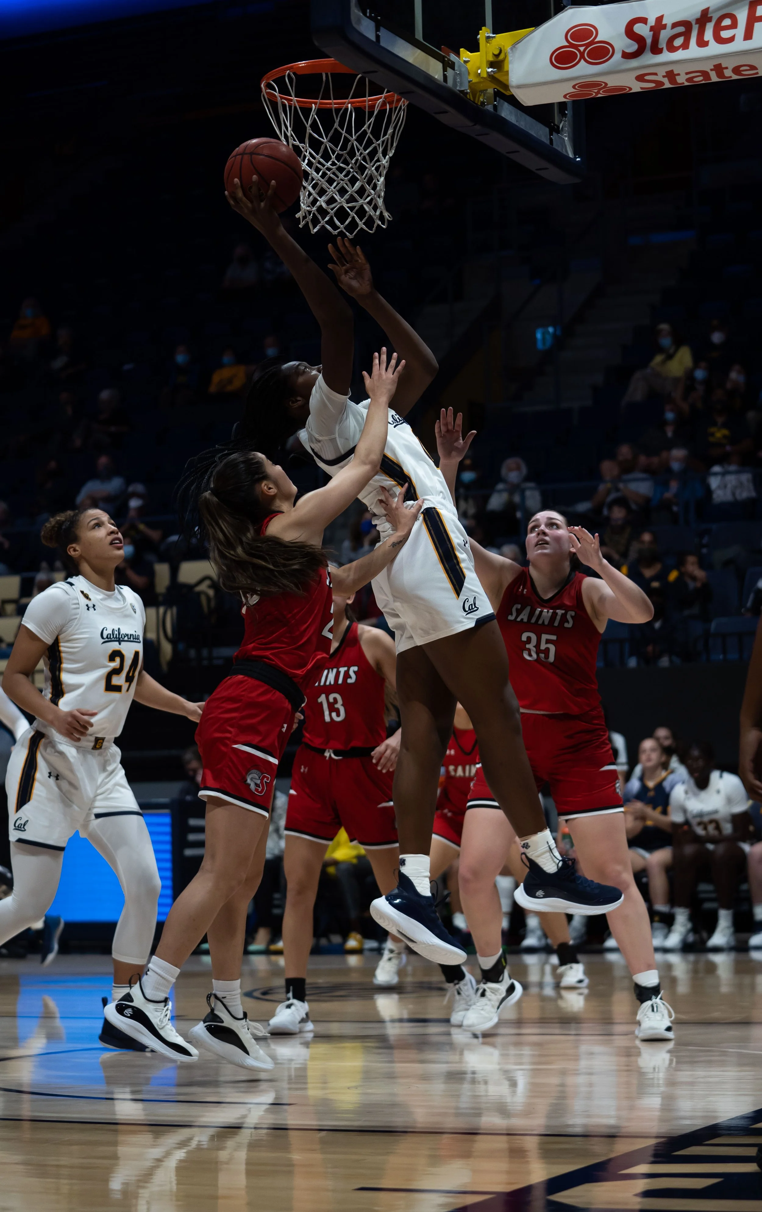 Ugonne Michelle Onyiah_Cal_WBB_20211104_203810_ArdinLo-2.jpg